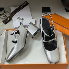 顶级品质Hermes 爱马仕🐎 H家25s早春新款 Jackie系列H扣玛丽珍鞋H字母钻扣二带后空凉鞋高 顶级品质Hermes 爱马仕🐎 H家25s早春新款 Jackie系列H扣玛丽珍鞋H字母钻扣二带后空凉鞋高