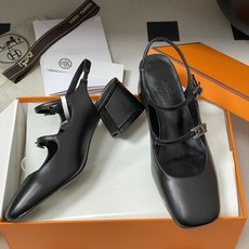 顶级品质Hermes 爱马仕🐎 H家25s早春新款 Jackie系列H扣玛丽珍鞋H字母钻扣二带后空凉鞋高 顶级品质Hermes 爱马仕🐎 H家25s早春新款 Jackie系列H扣玛丽珍鞋H字母钻扣二带后空凉鞋高