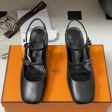 顶级品质Hermes 爱马仕🐎 H家25s早春新款 Jackie系列H扣玛丽珍鞋H字母钻扣二带后空凉鞋高 顶级品质Hermes 爱马仕🐎 H家25s早春新款 Jackie系列H扣玛丽珍鞋H字母钻扣二带后空凉鞋高