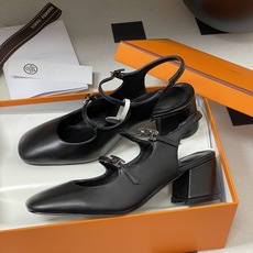 顶级品质Hermes 爱马仕🐎 H家25s早春新款 Jackie系列H扣玛丽珍鞋H字母钻扣二带后空凉鞋高 顶级品质Hermes 爱马仕🐎 H家25s早春新款 Jackie系列H扣玛丽珍鞋H字母钻扣二带后空凉鞋高