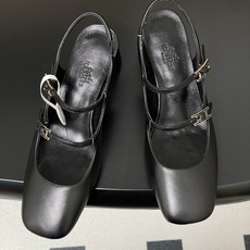 顶级品质Hermes 爱马仕🐎 H家25s早春新款 Jackie系列H扣玛丽珍鞋H字母钻扣二带后空凉鞋高 顶级品质Hermes 爱马仕🐎 H家25s早春新款 Jackie系列H扣玛丽珍鞋H字母钻扣二带后空凉鞋高