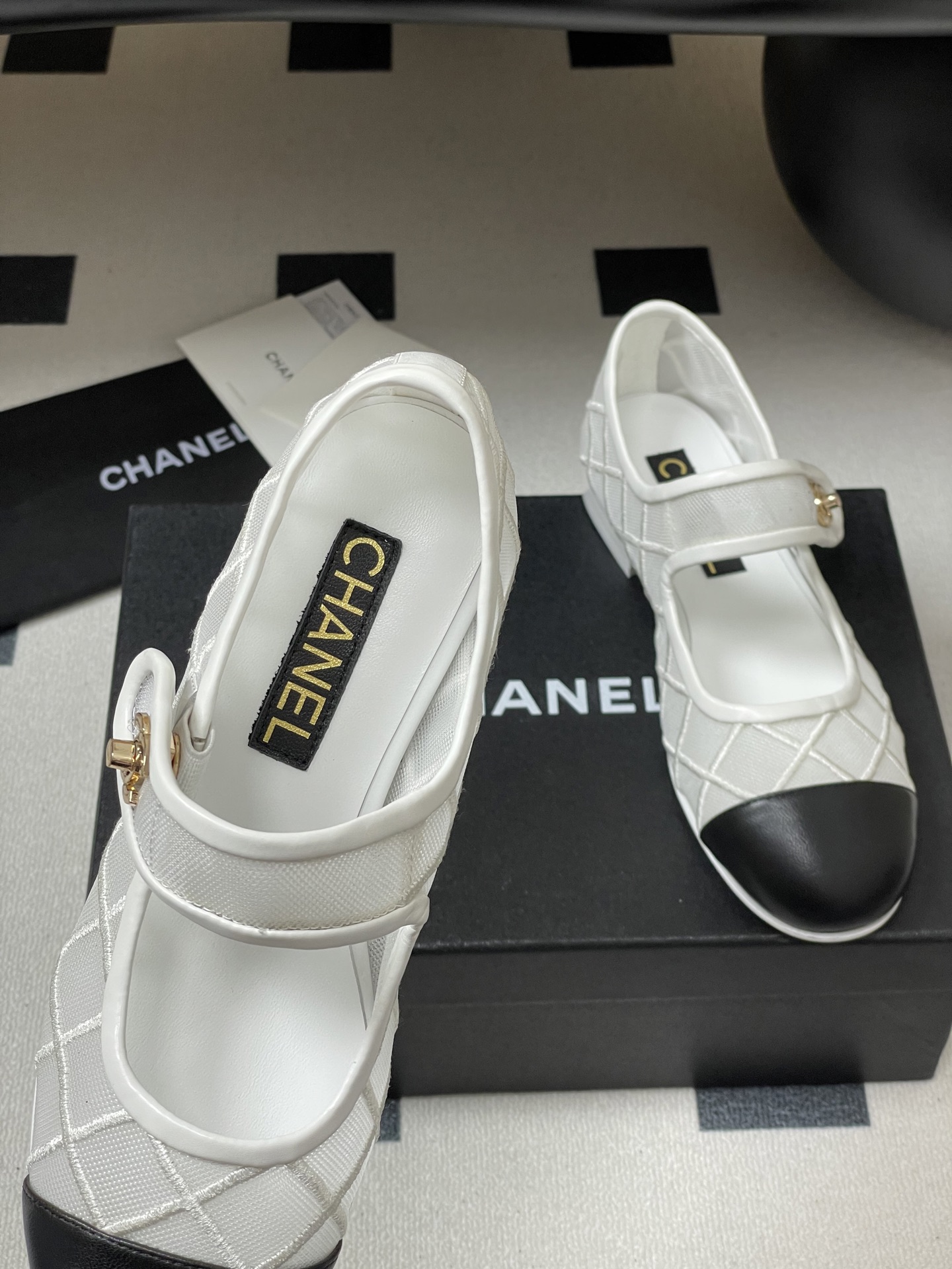 🌾 春夏新款Chanel 26A Coco beach小香双C扣网面玛丽珍单鞋经典书包扣绝美菱格网纱平底