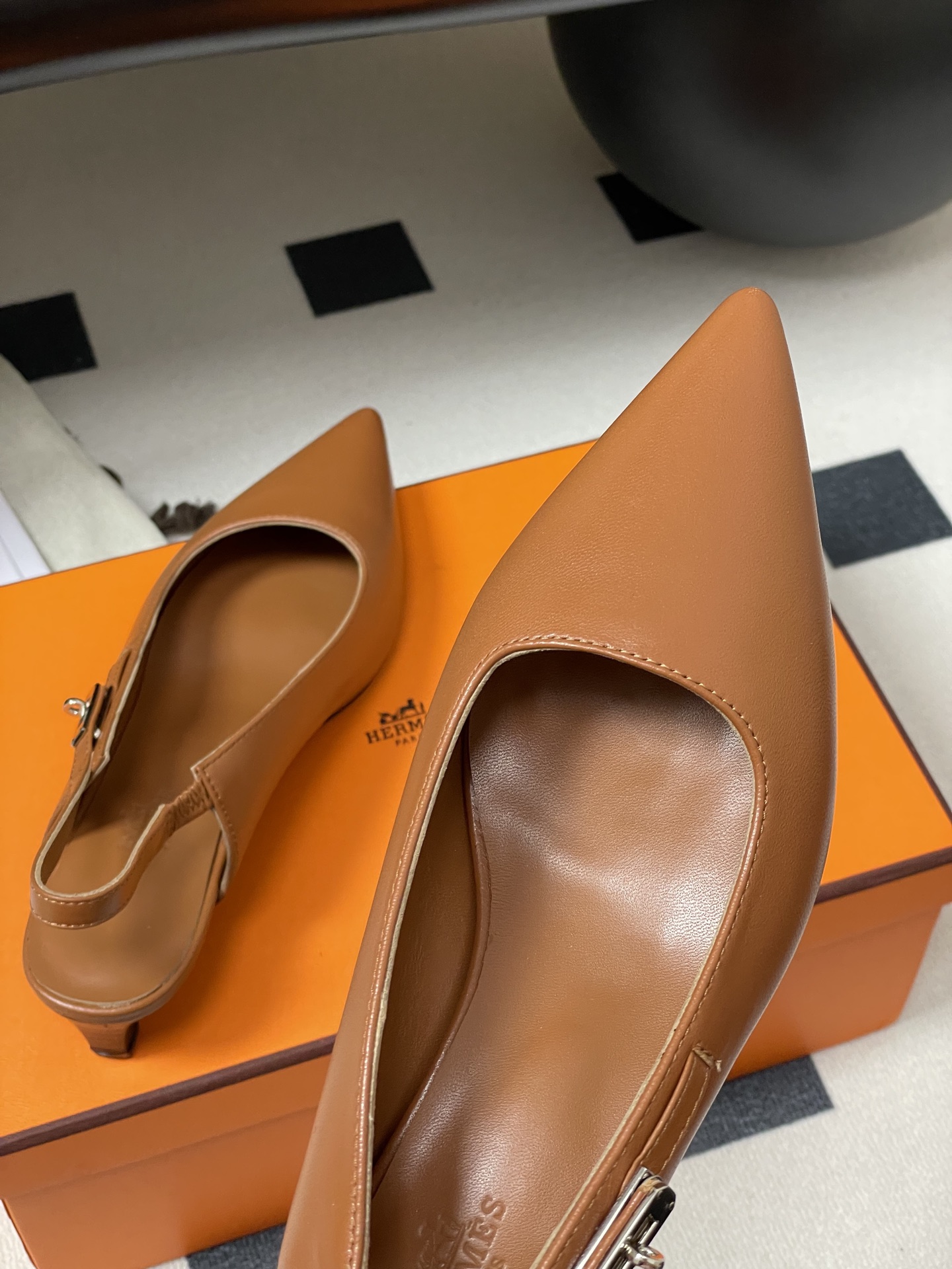 Hermès Pointed Toe Slingback Heels with Kelly Buckle - Nappa Leather 9 i1750281462240 8949 0 6