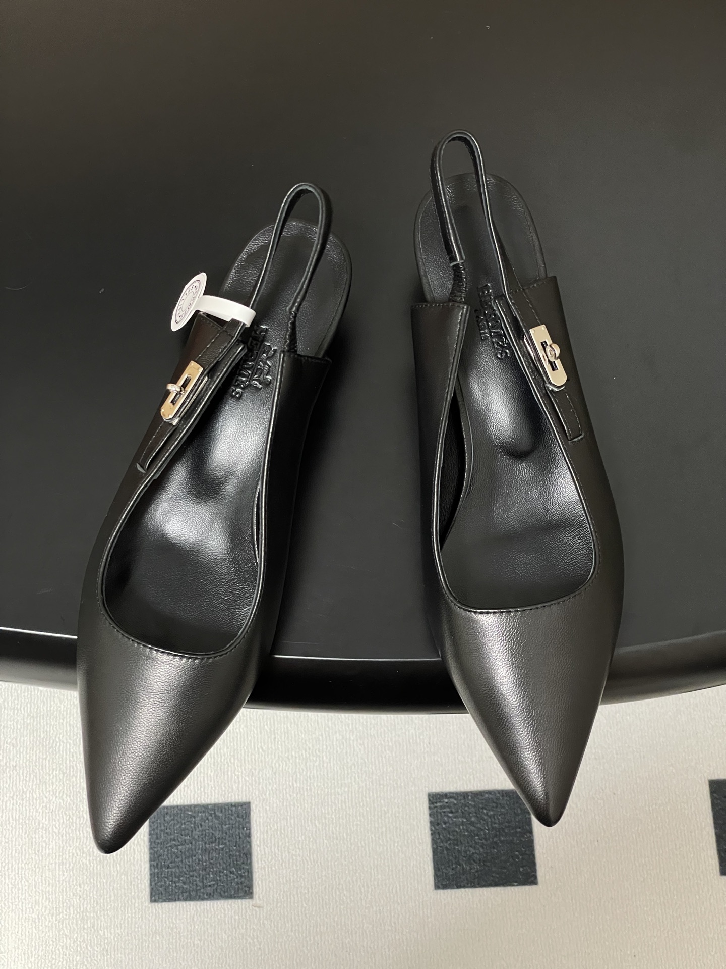 Hermès Kelly Buckle Slingback Pumps - Pointed Toe Kitten Heel Shoes 3 i1750281469497 2287 0 2