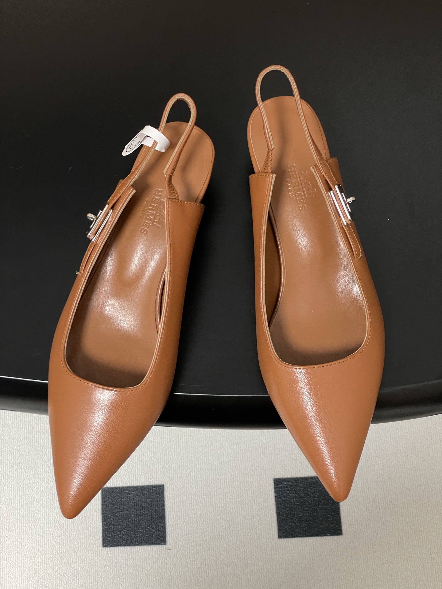 Hermès Pointed Toe Slingback Heels with Kelly Buckle - Nappa Leather 2 i1750281524295 2224 0 7