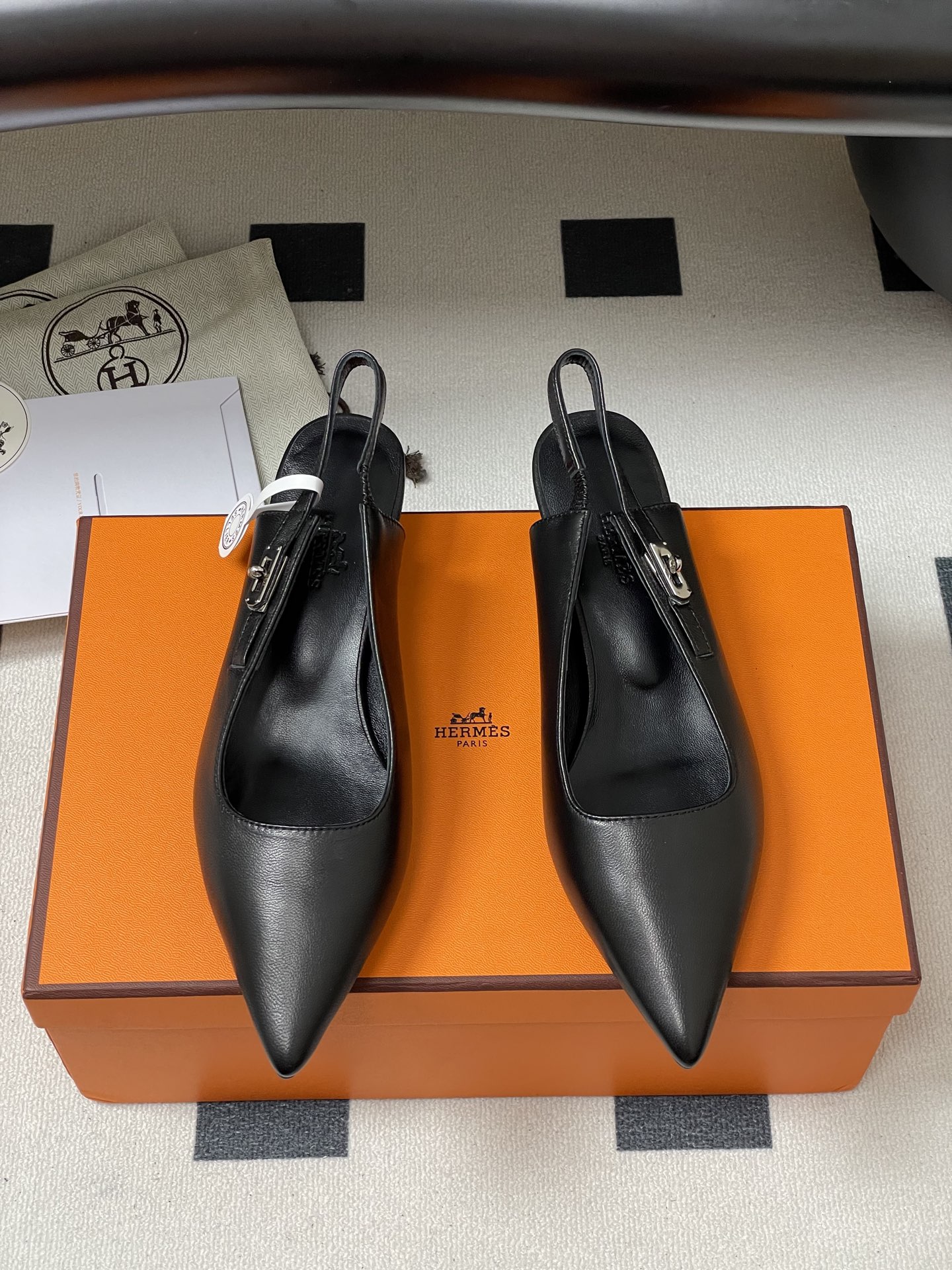 Hermès Kelly Buckle Slingback Pumps - Pointed Toe Kitten Heel Shoes 6 i1750281544089 2076 0 0