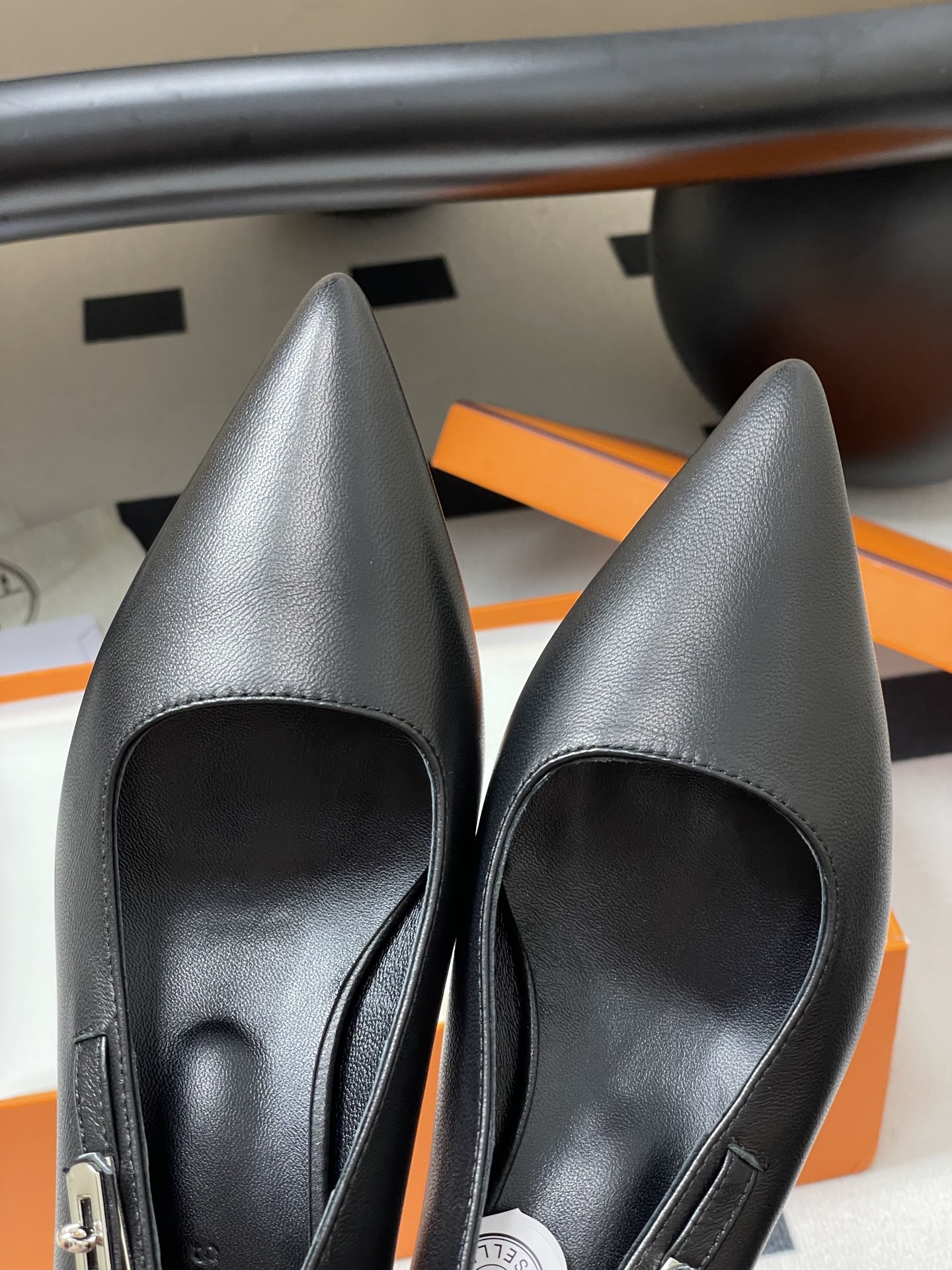 Hermès Pointed Toe Black Leather Pumps with Kelly Buckle, Kitten Heel