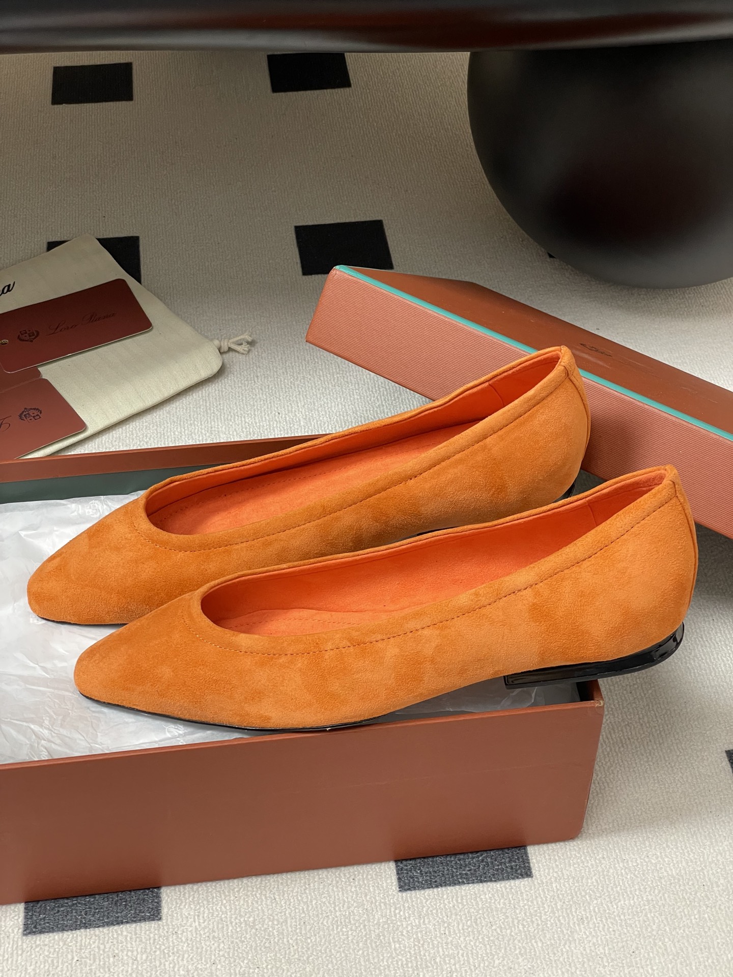 Loro Piana Ballet Shoes: Fine Urban Style with Comfort and Flexibility - 图片 4
