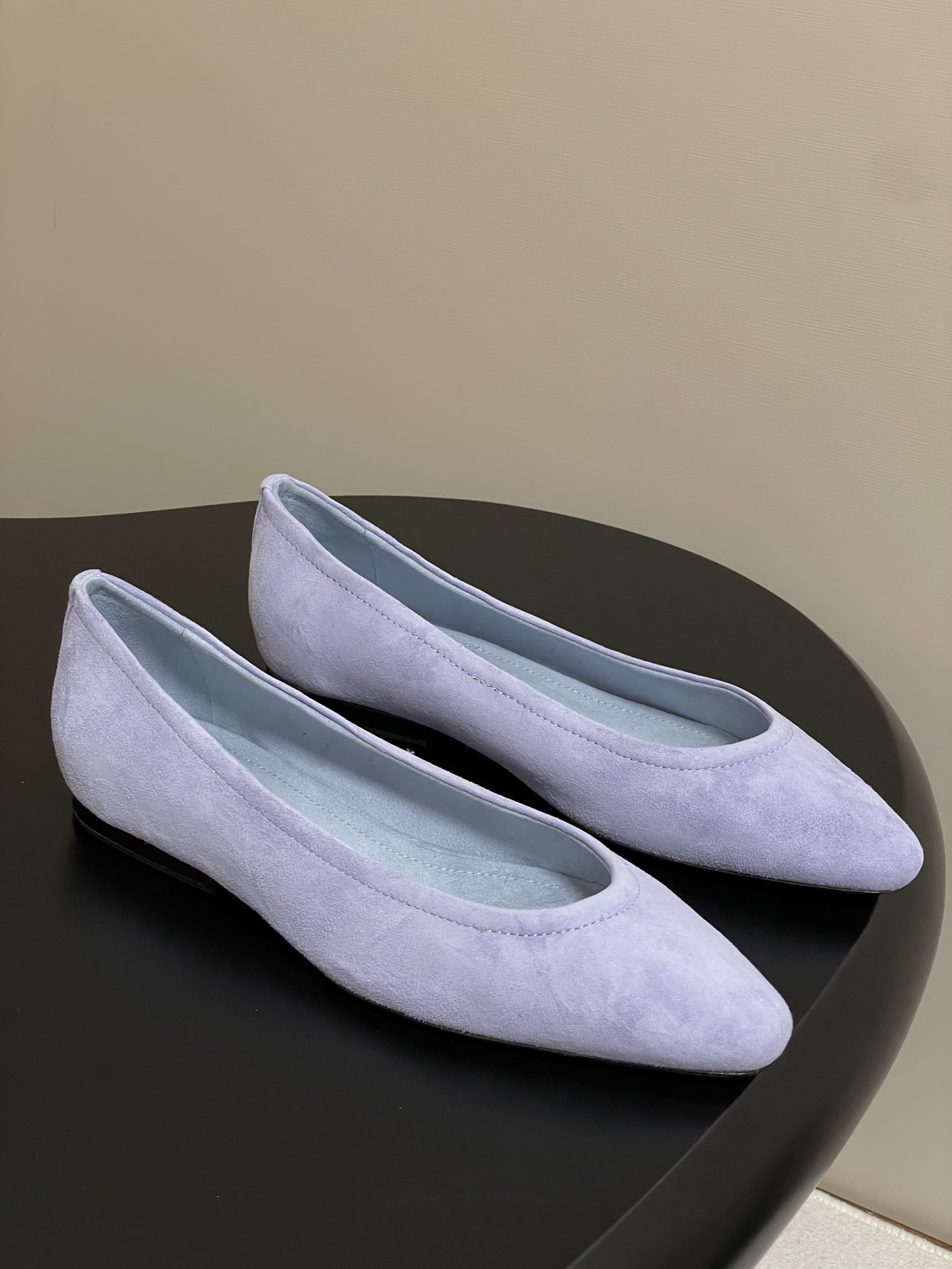 Loro Piana Ballet Shoes: Fine Urban Style in Customized Sheepskin - 图片 1