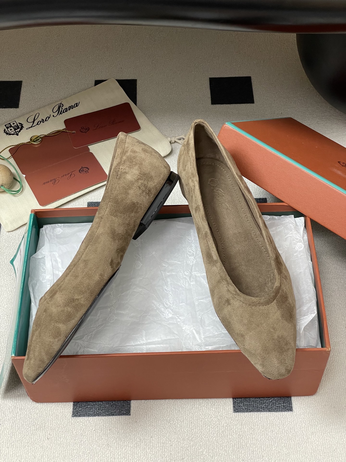 Loro Piana Ballet Shoes: Urban Style in Fine Sheep Leather, Italian Craftsmanship. - 图片 6