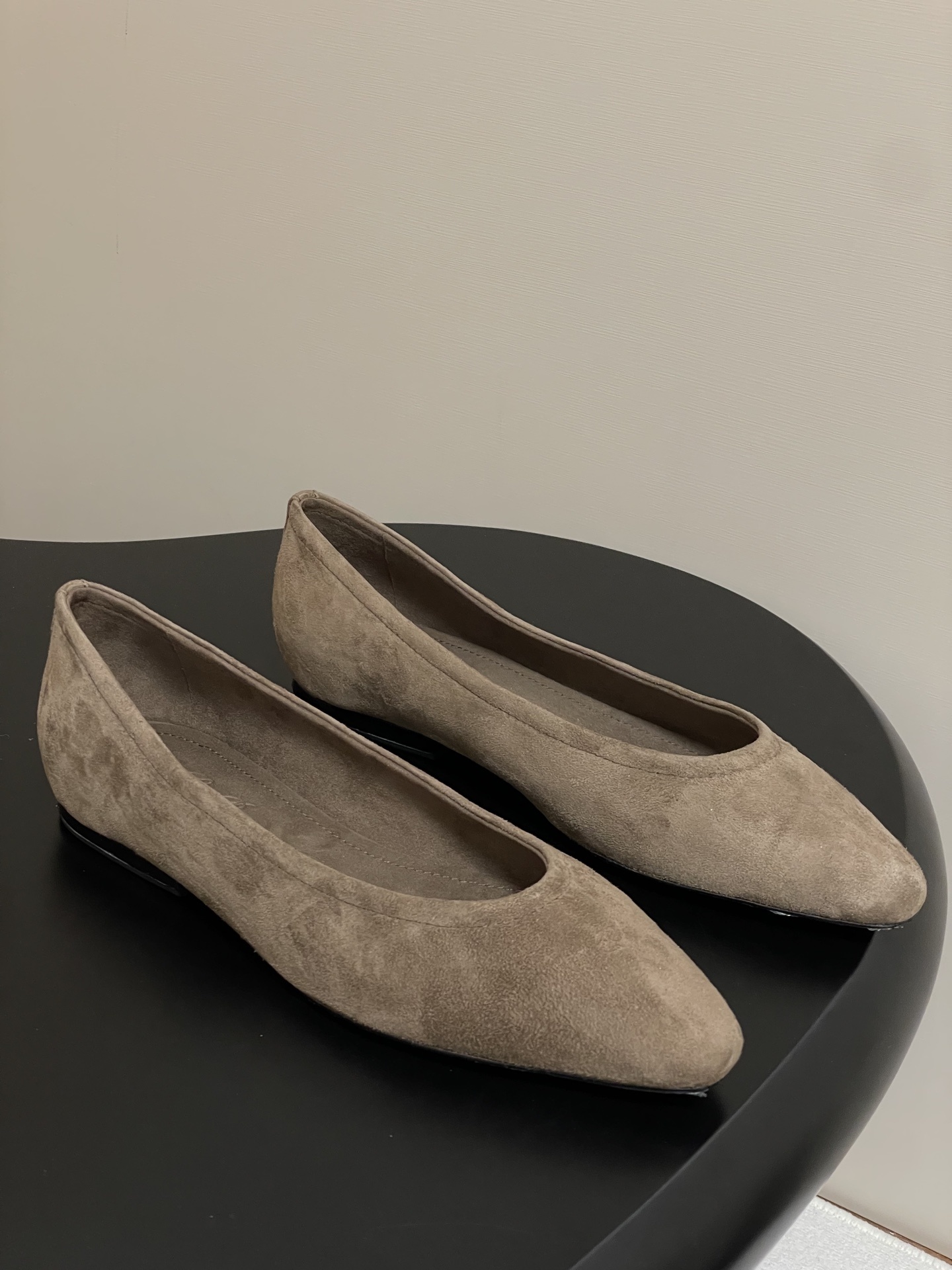 Loro Piana Ballet Shoes: Urban Style in Fine Sheep Leather, Italian Craftsmanship. - 图片 1