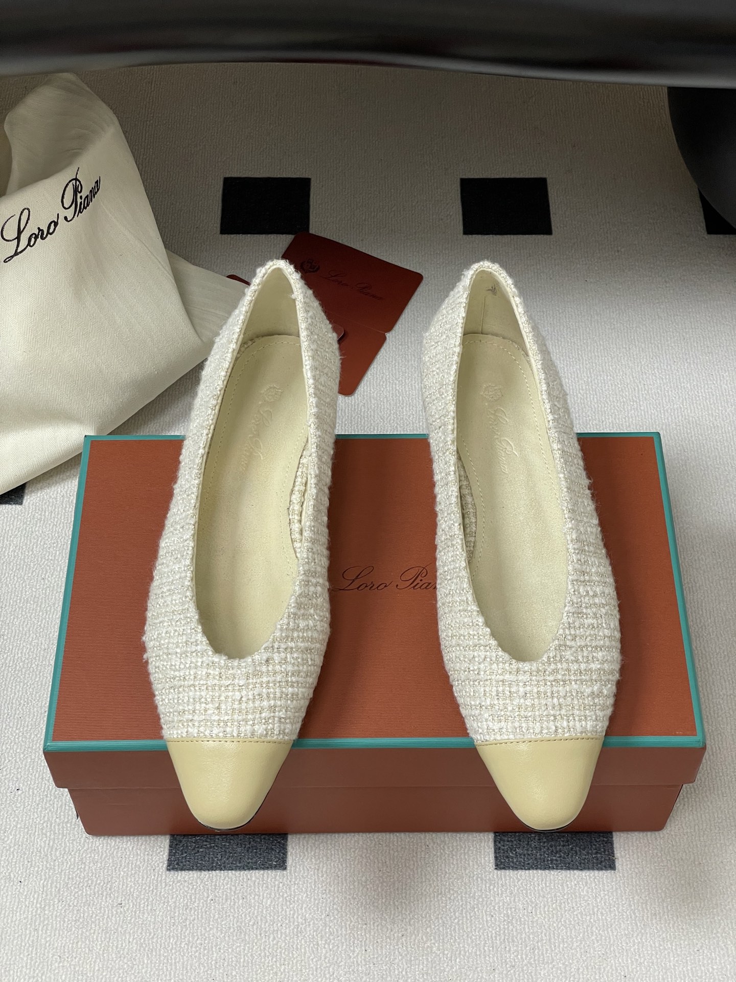 Loro Piana New Rebecca Ballet Shoes: Stylish Design with Quality Materials - 图片 5