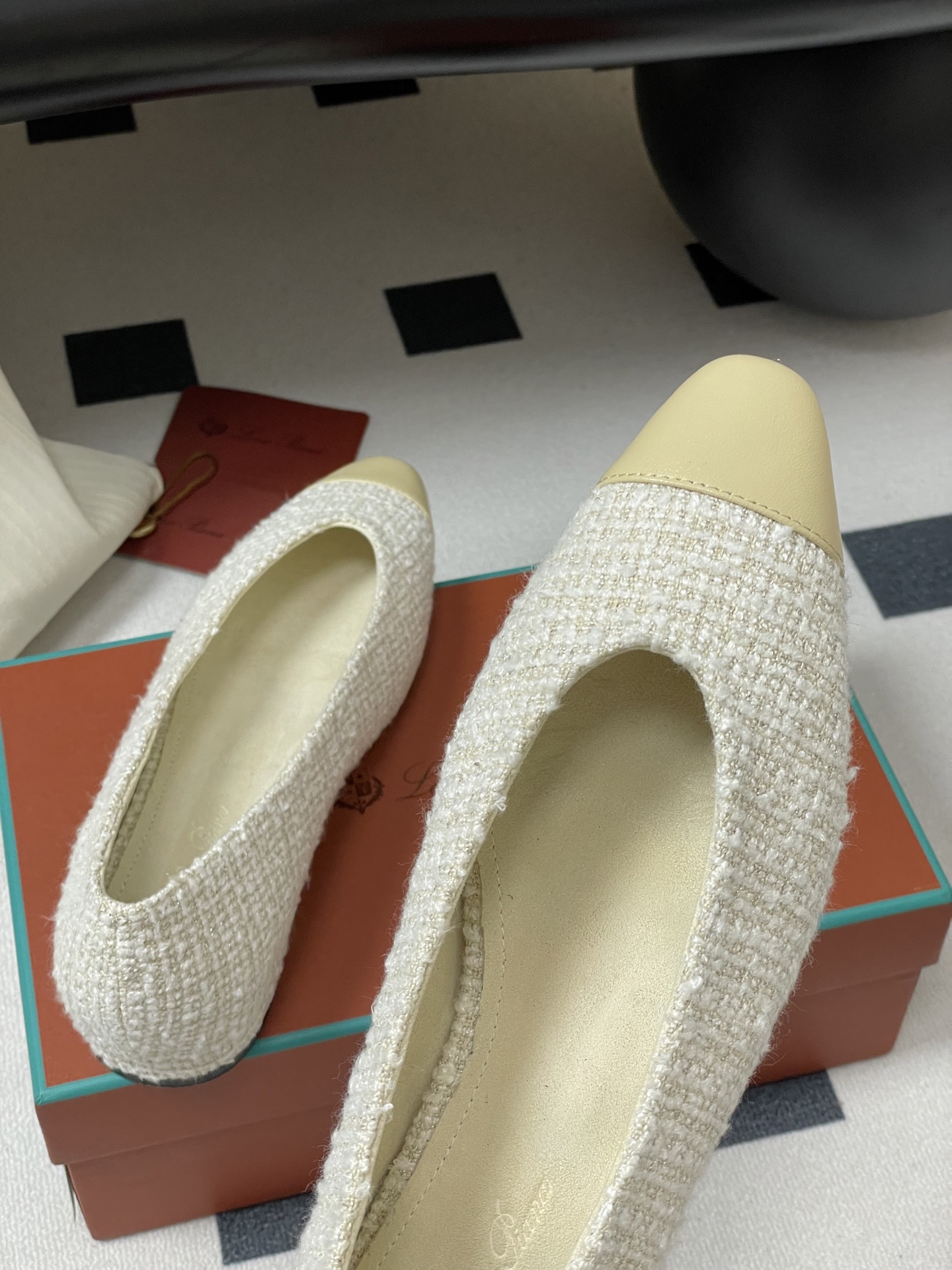 Loro Piana New Rebecca Ballet Shoes: Stylish Design with Quality Materials - 图片 9