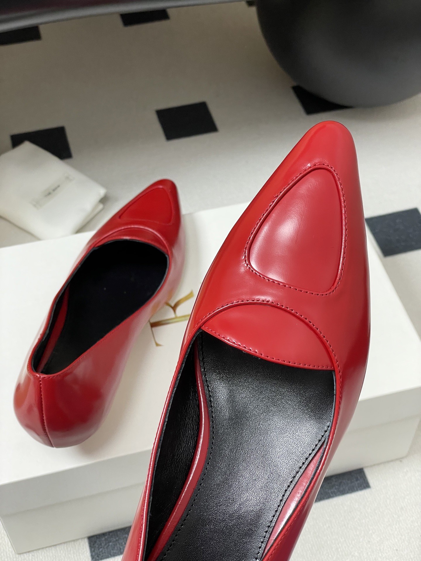 “Summer Purple Pants Cat Shoes: Stylish, Comfortable, and Versatile with Italian Platinum Soles” - 图片 9