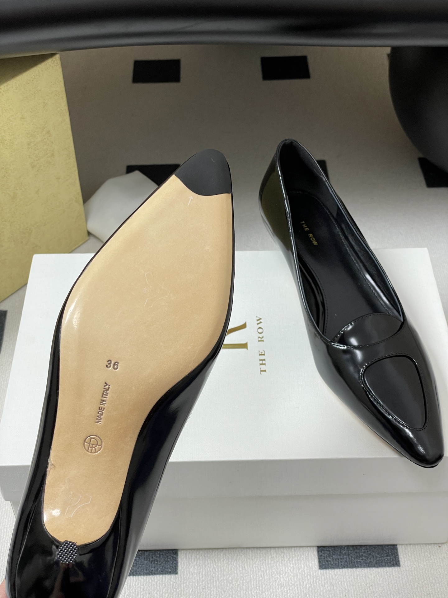 “Summer Purple Pants Cat Shoes: Simple, Clean, Comfortable, Sheepskin Interior, Italian Platinum Soles – Size 35-40” - 图片 8