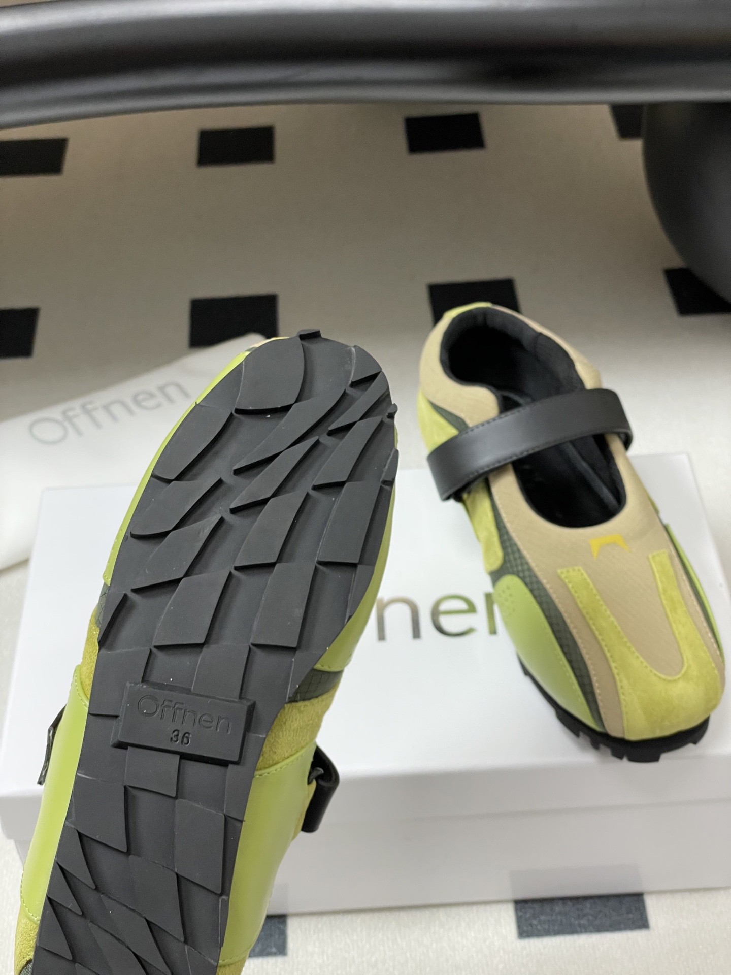 Mary Jane’s Recreational Ballet Shoes: Lightweight, Modern Design in Tundra Green - 图片 8