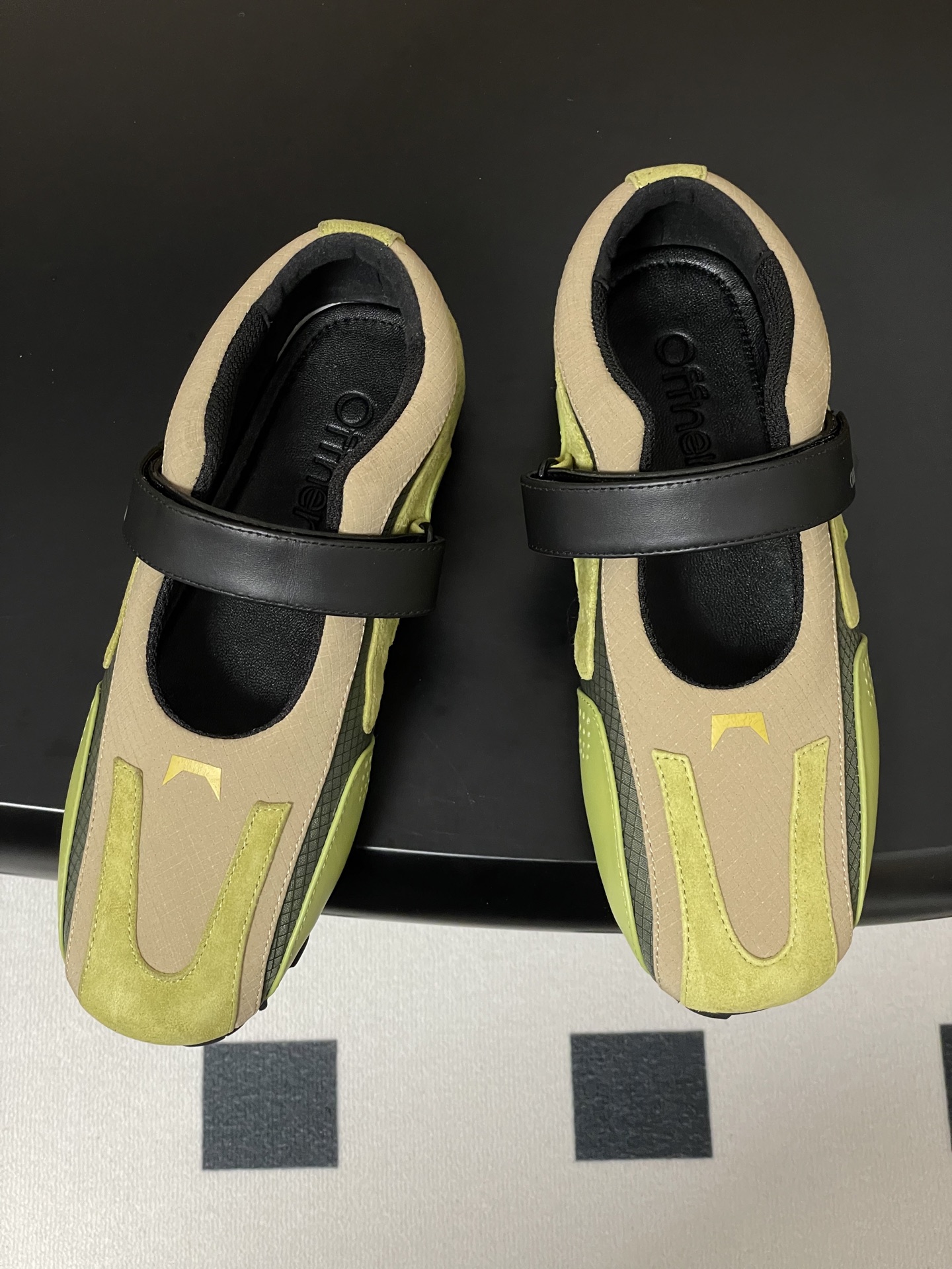 Mary Jane’s Recreational Ballet Shoes: Lightweight, Modern Design in Tundra Green - 图片 2