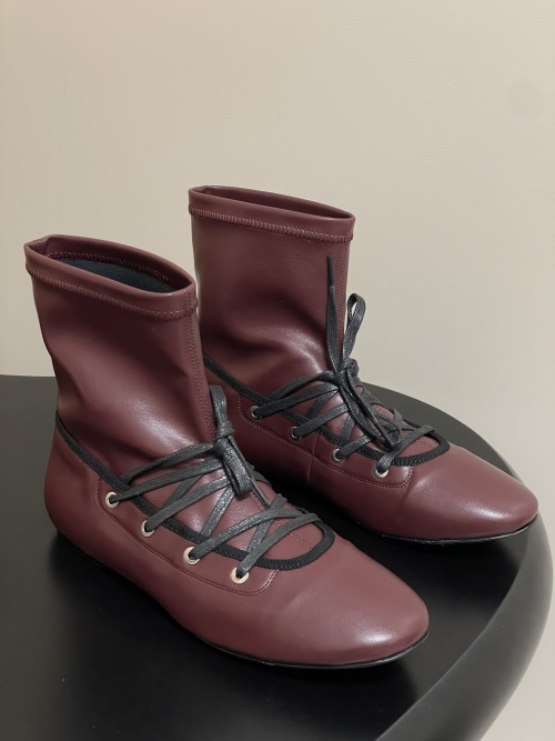 Paloma Wool 2025 Early Autumn Retro Lace-Up Elastic Short Boots 1 Paloma Wool 2025 Early Autumn Retro Lace-Up Elastic Short Boots