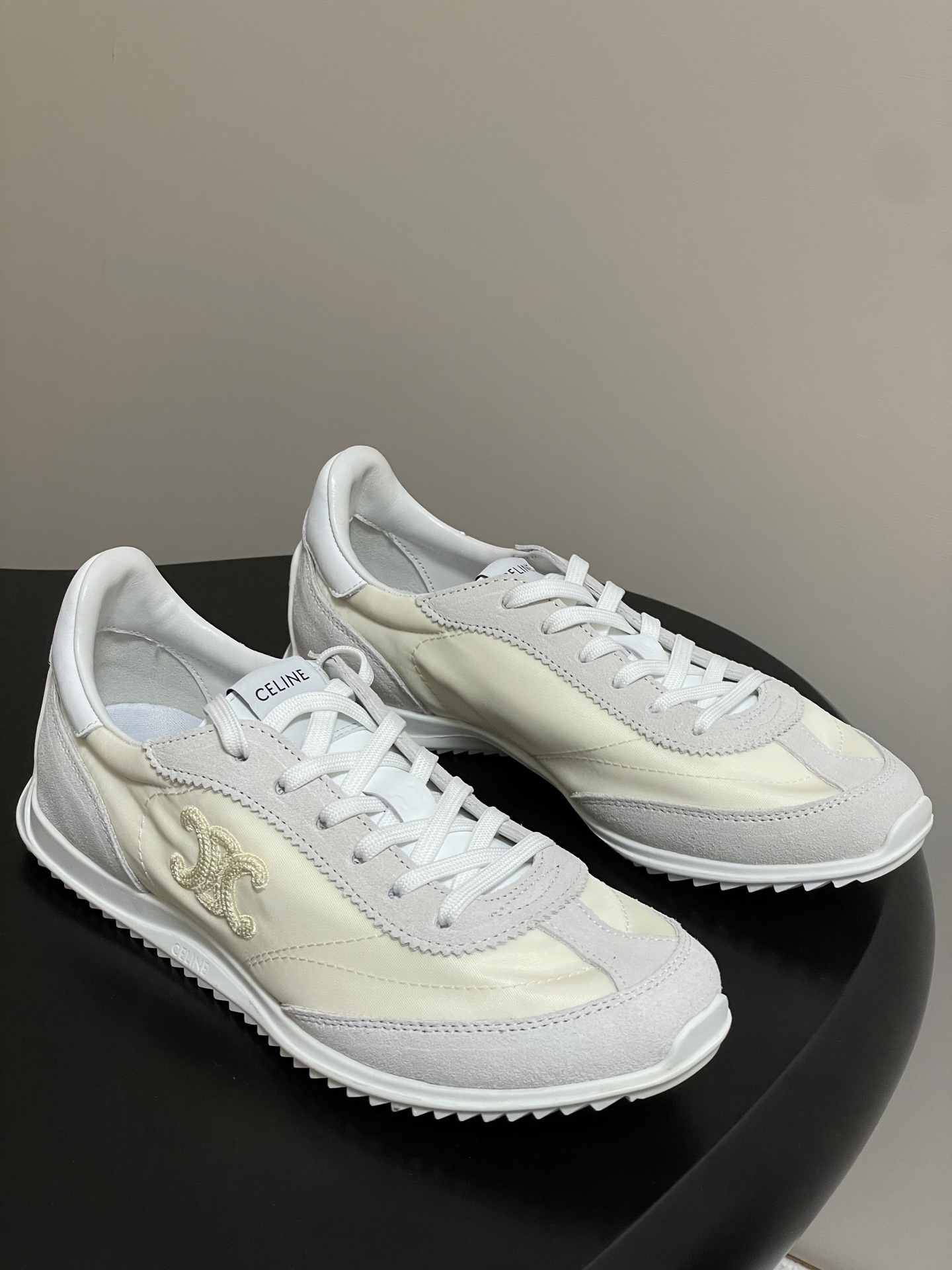 25ss CELINE RACER TRIOMPHE 70 3D LOGO/ TPU 35-39 40.41 Novità Scarpe sportive Scarpe Sneakers Scarpe sportive Scarpe Scarpe sportive Scarpe Scarpe Scarpe sportive Scarpe Scarpe