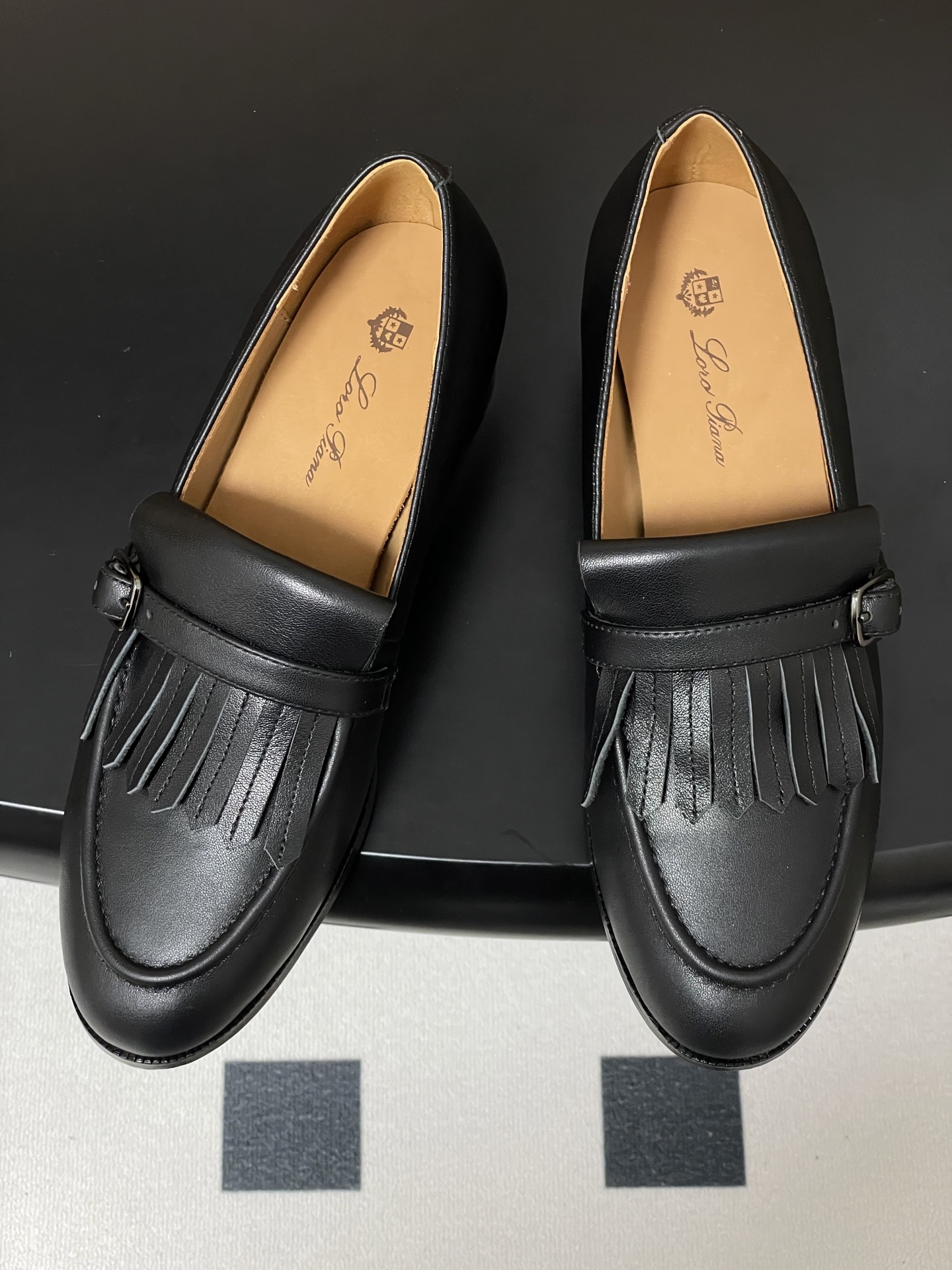 Loro Piana Serge Oxen Leather Shoes: Classic Design with Natural Radiance and Solid Structure. - 图片 2