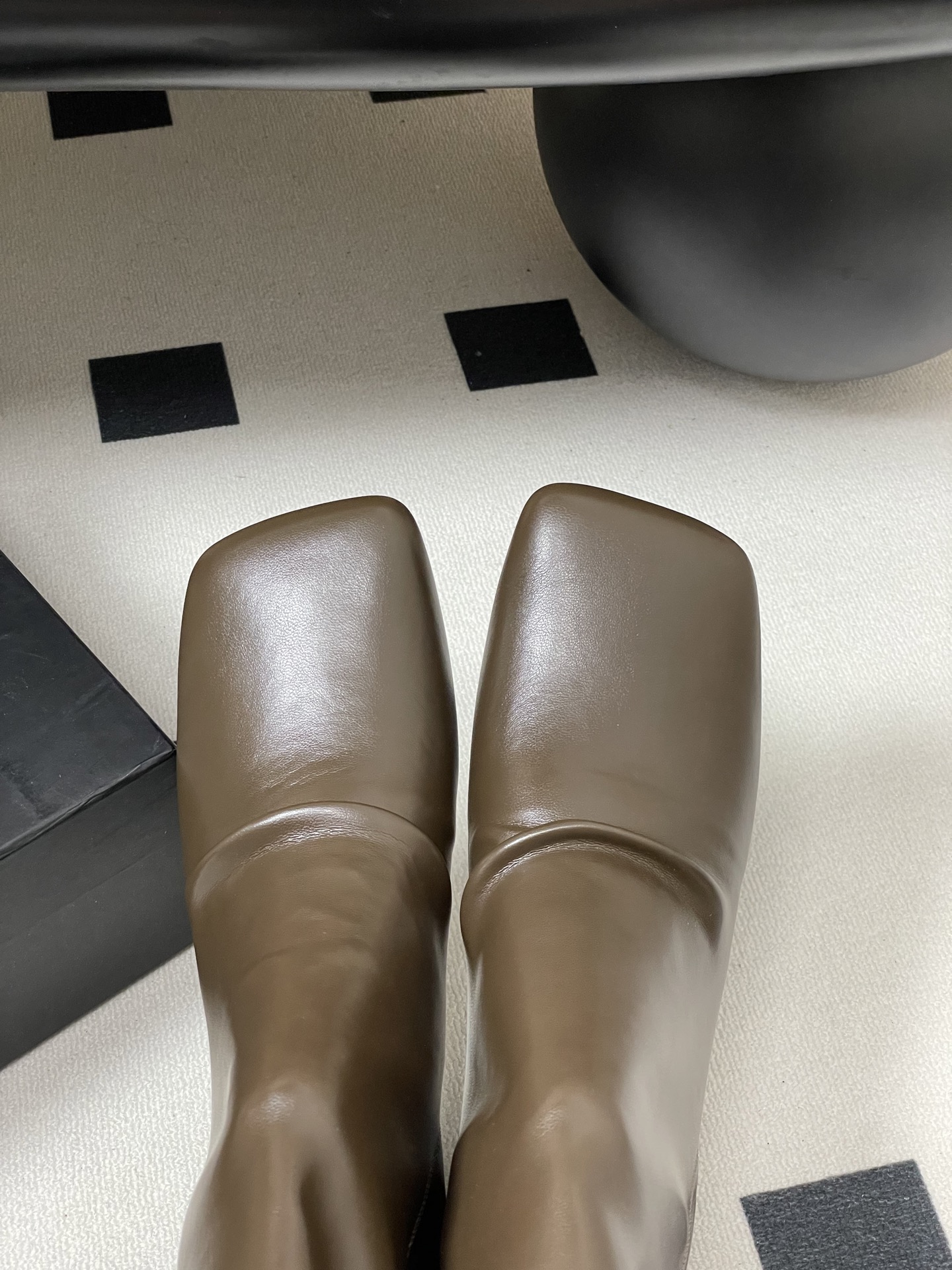 UMA WANG 25ss Short Boots: Eastern Aesthetic Elegance and Strength in New Collection - 图片 8
