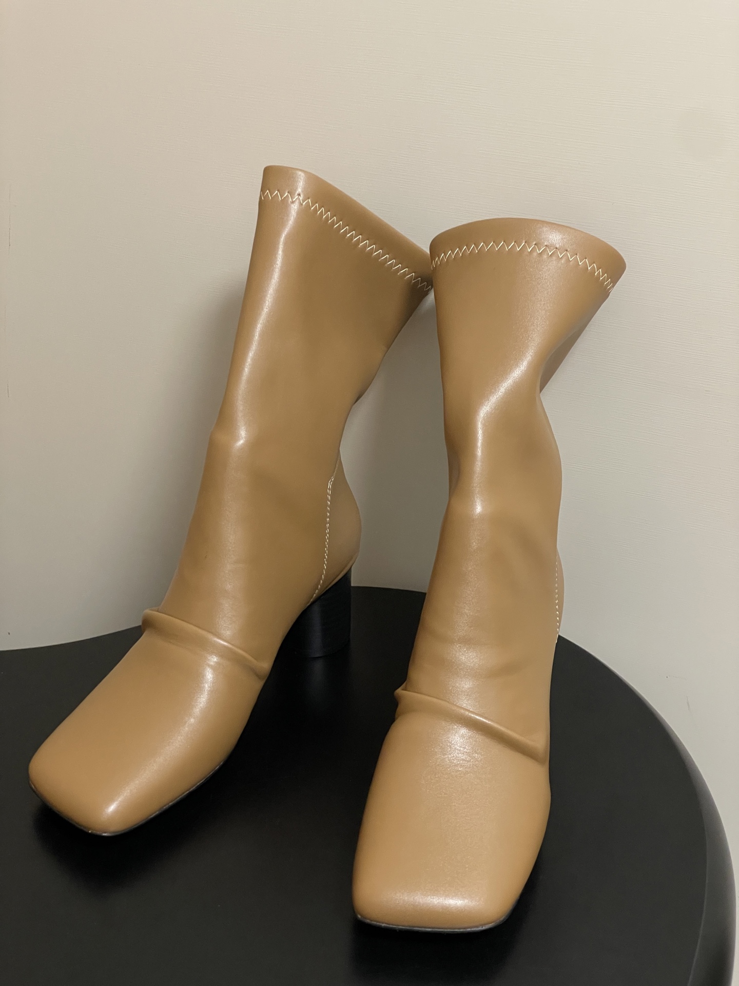 UMA WANG 25ss New Round Short Boots: Eastern Aesthetic Elegance and Neonomism - 图片 2