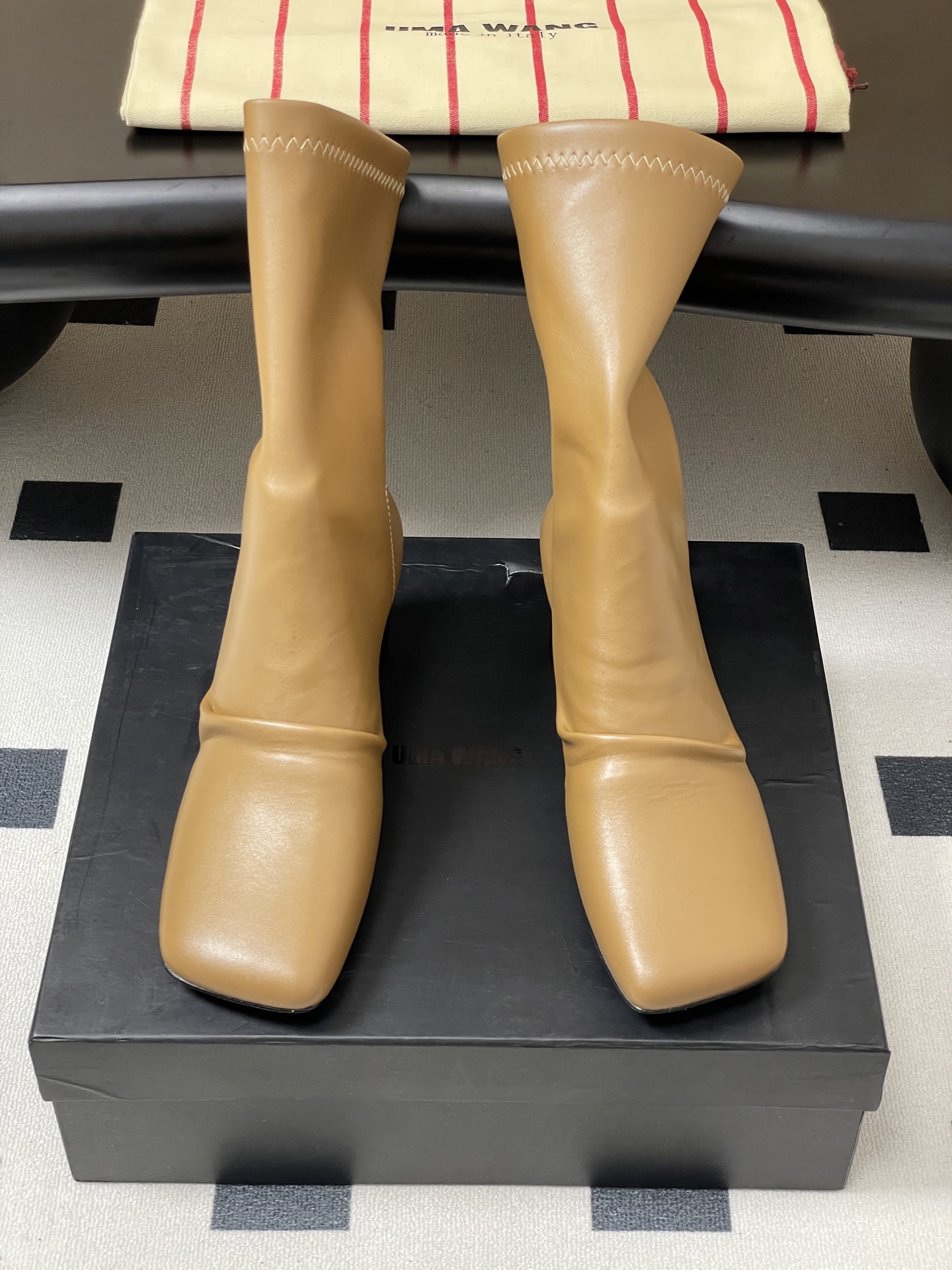 UMA WANG 25ss New Round Short Boots: Eastern Aesthetic Elegance and Neonomism - 图片 5