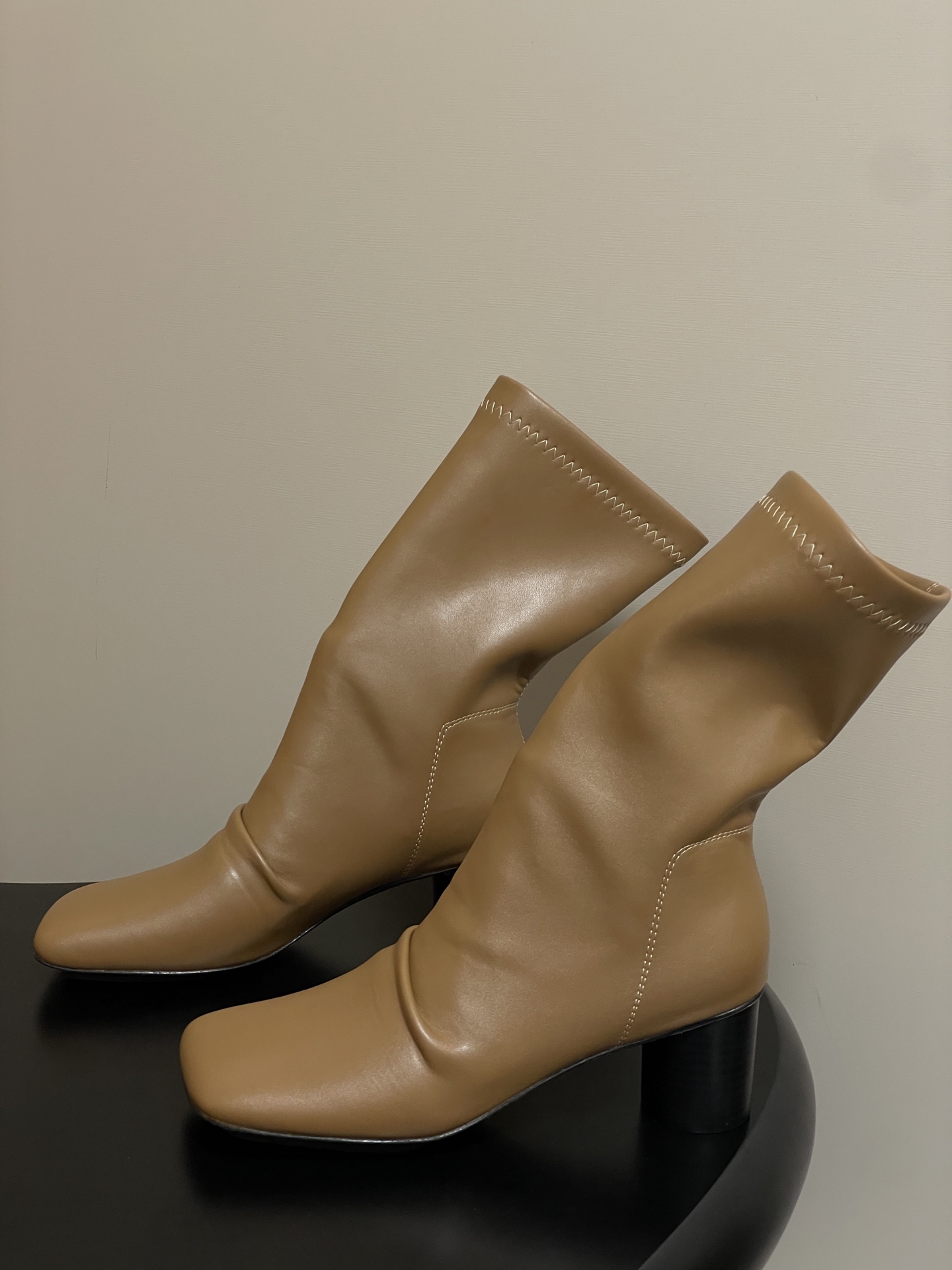UMA WANG 25ss New Round Short Boots: Eastern Aesthetic Elegance and Neonomism - 图片 3