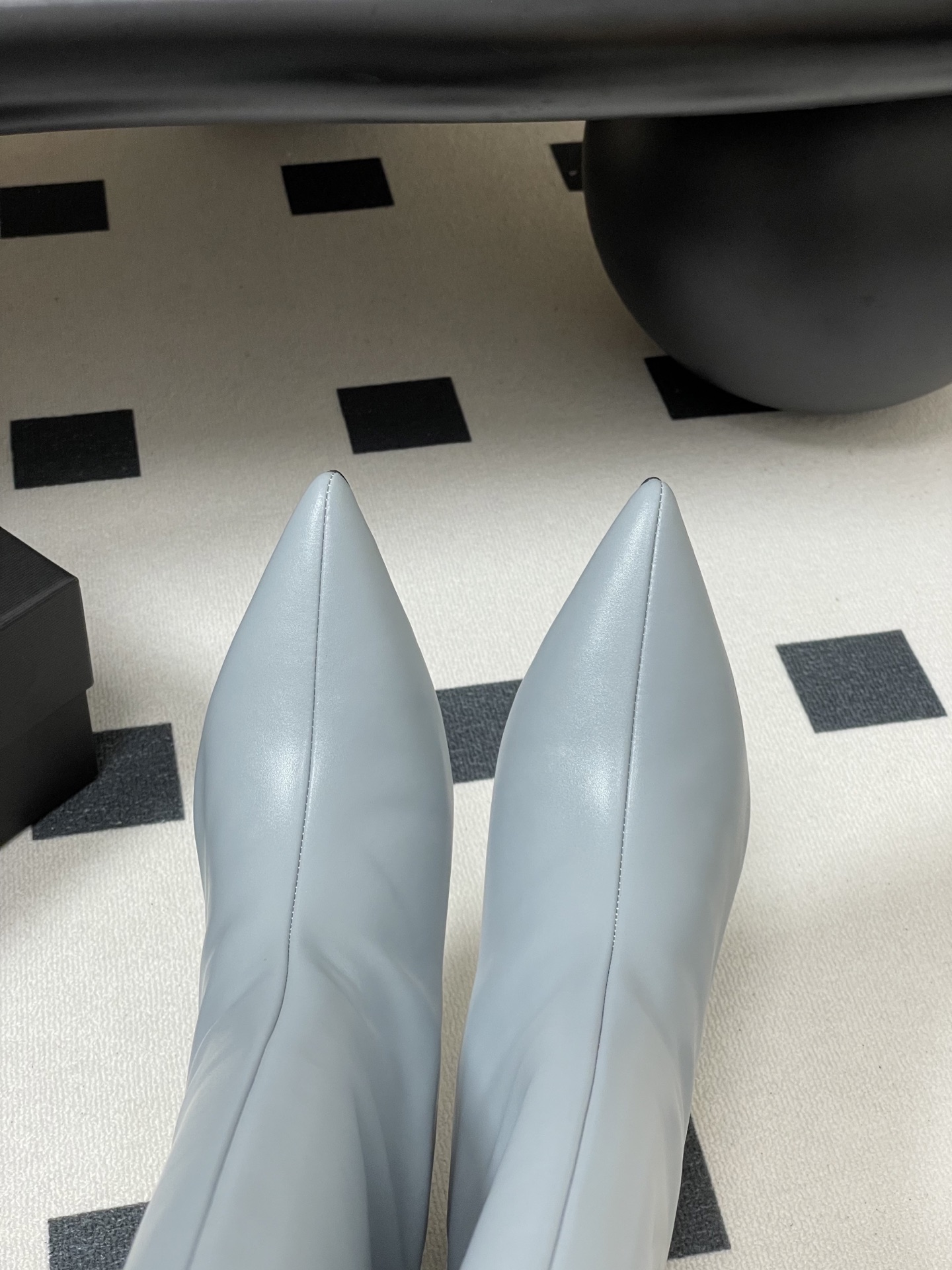 Stylish Sheepskin Boots by Jill Sander for Autumn/Winter Collection - 图片 5