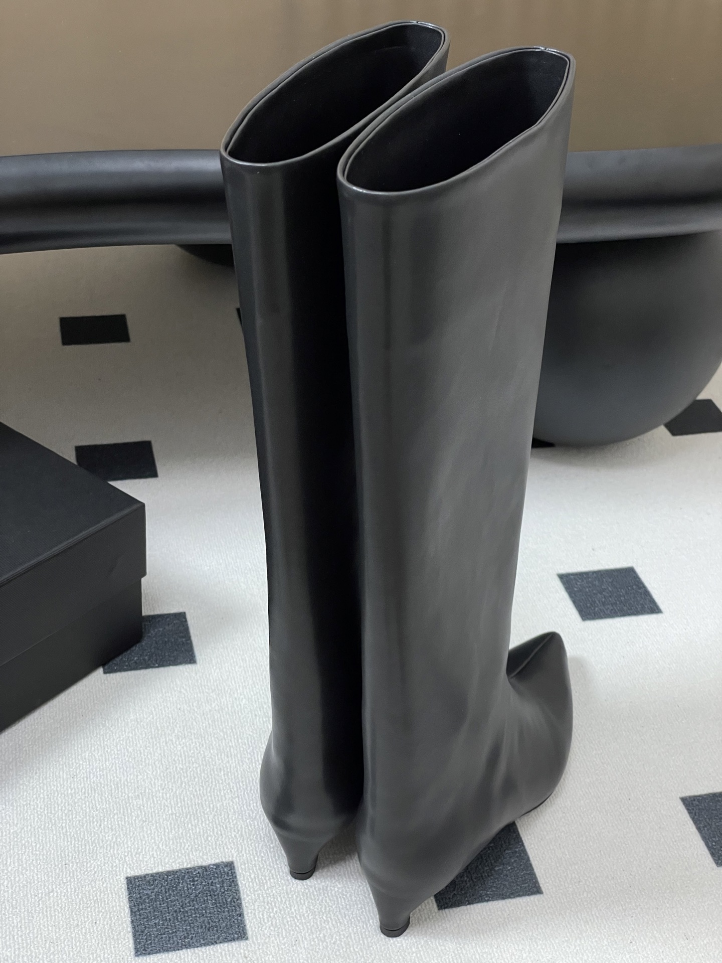 Stylish Short Sheepskin Boots by Jill Sander – New Autumn Collection - 图片 9