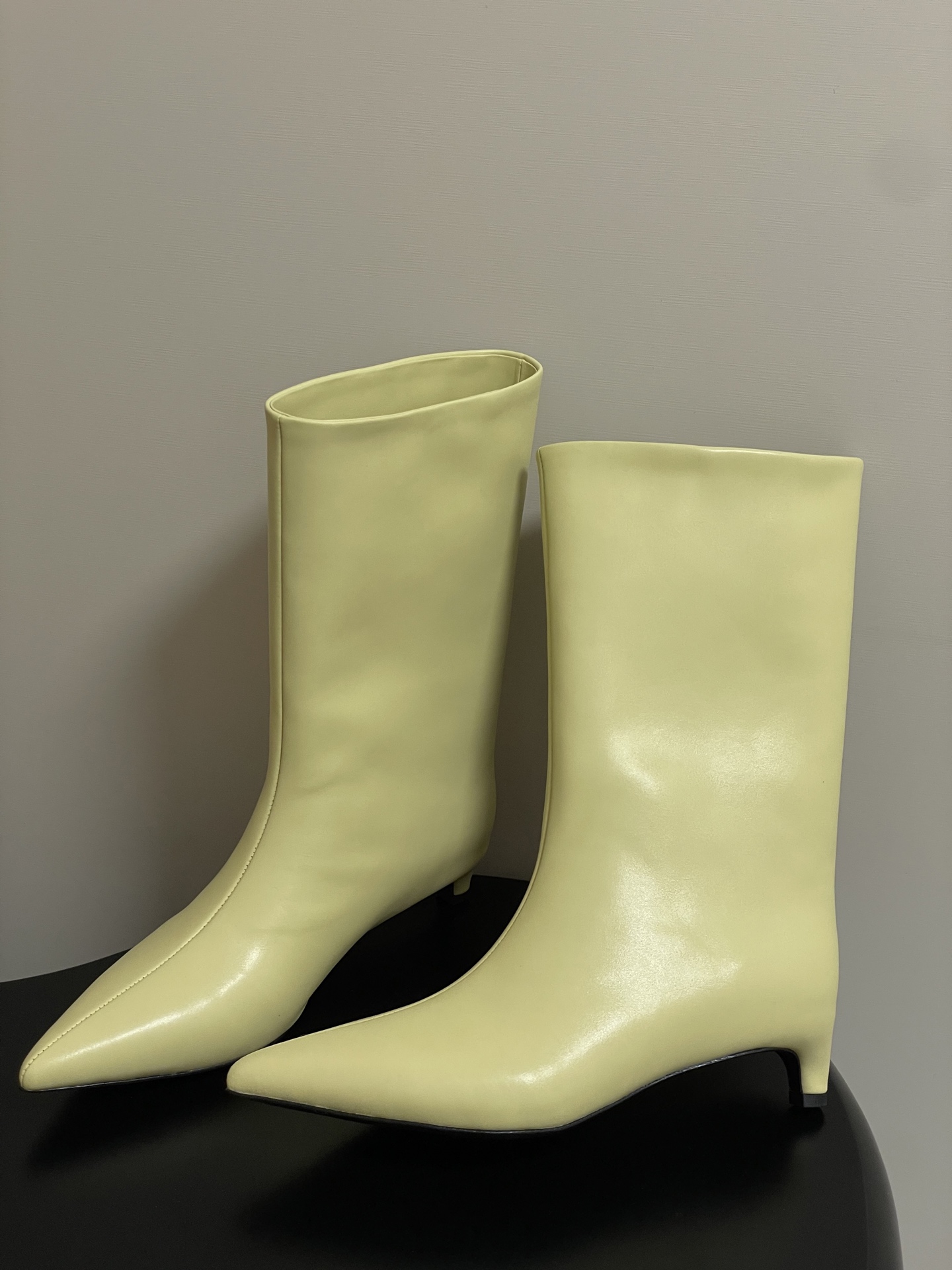 Stylish Sheepskin Boots by Jill Sander: New Autumn/Winter Collection - 图片 3