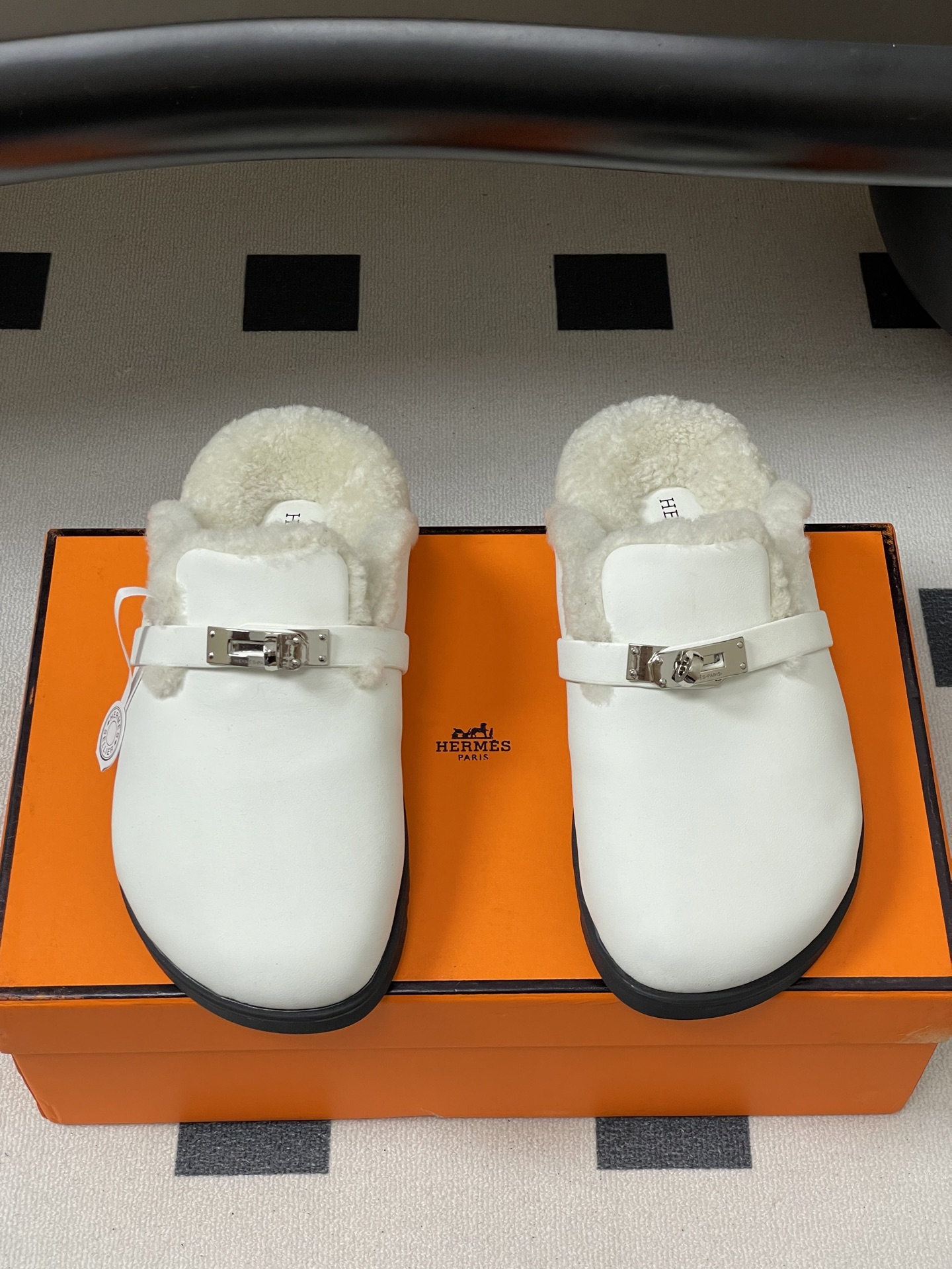 Hermes women's shoes -Men's size 10 — photo 5