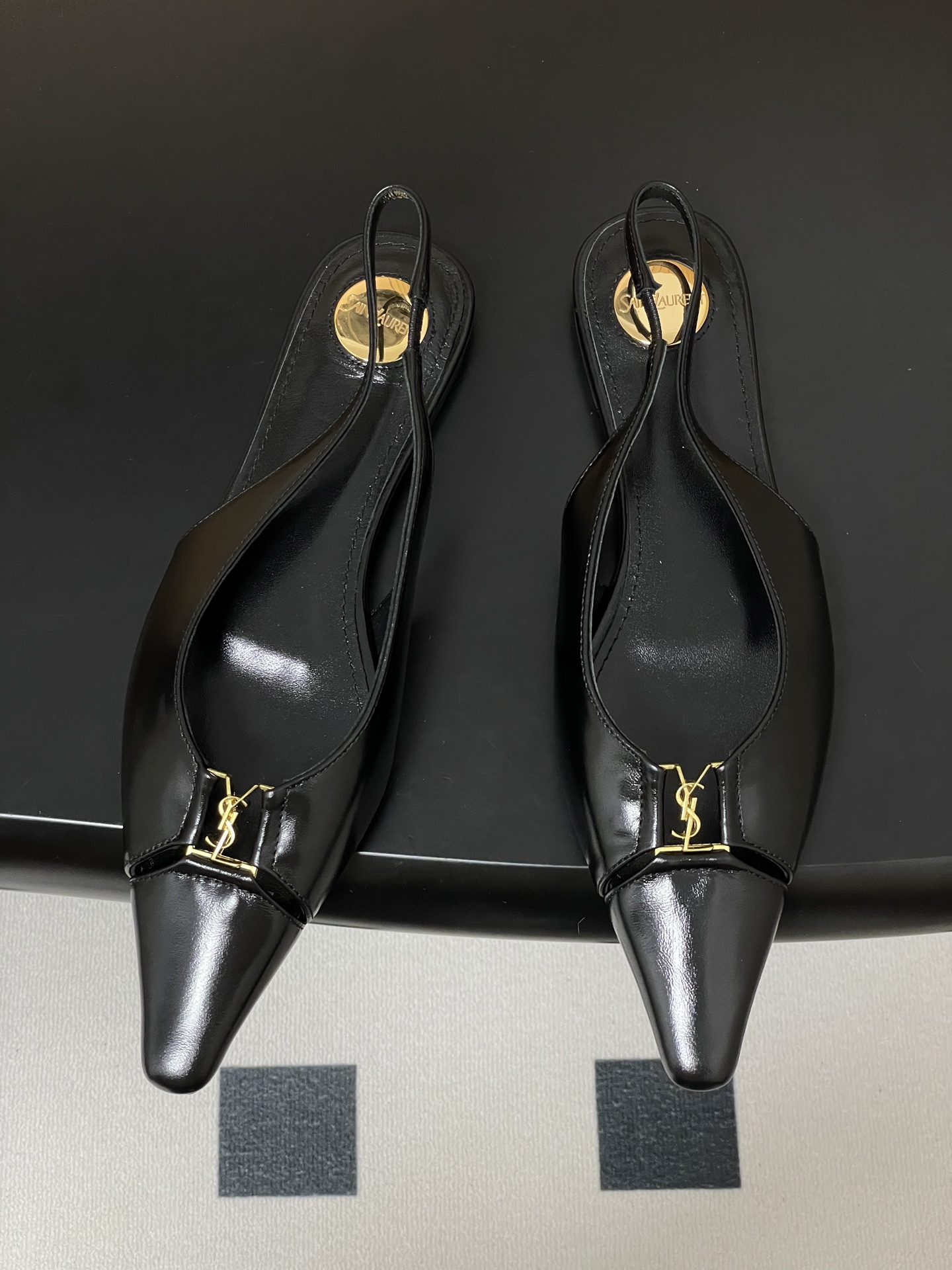 “Saint Laurent Women’s Shoes: Luxurious Cow and Sheep Skin, Italian Soles, Sizes 35-39” - 图片 2