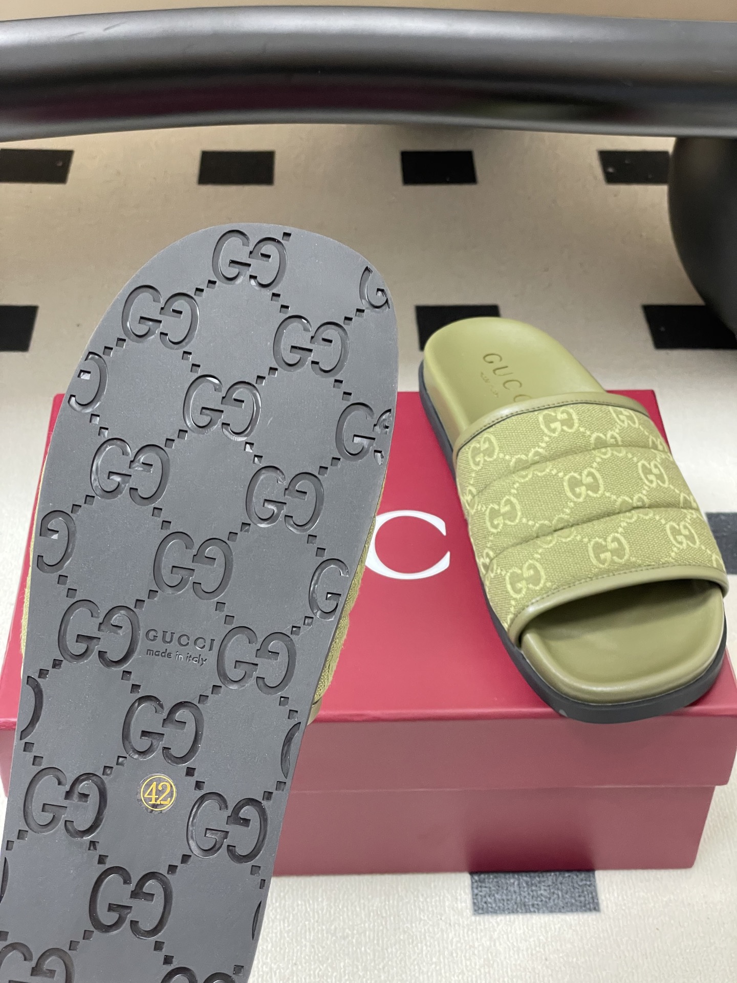 Gucci Lido Double G Logo Espadrille Platform Beach Sandals 9 i1754862751757 7241 0 5