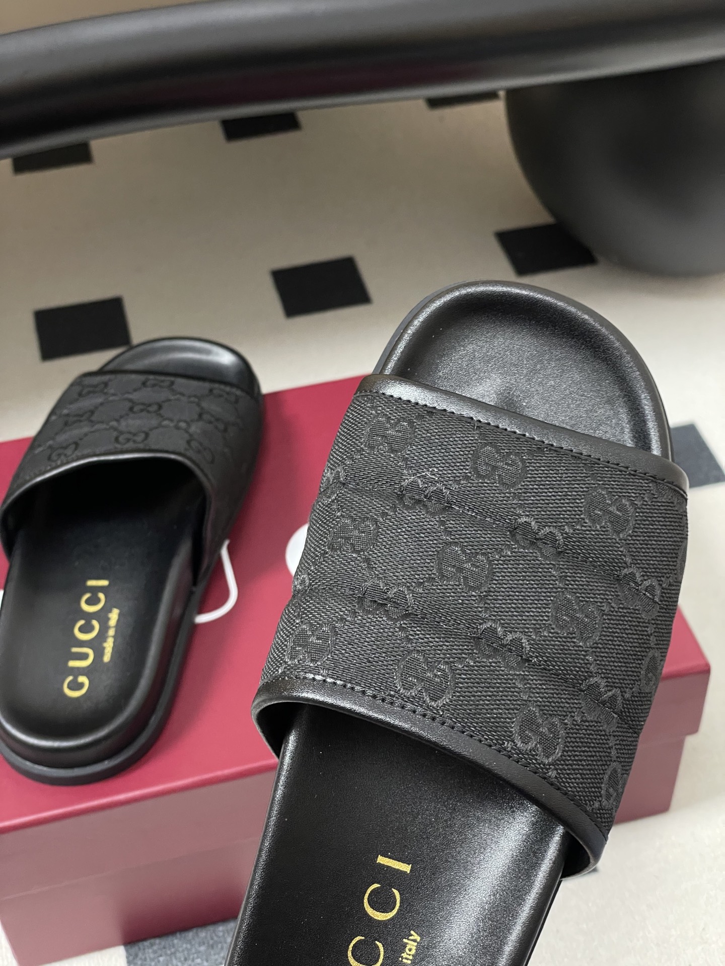 Gucci Lido Double G Logo Platform Beach Slide Sandals - Summer Collection 10 i1754862784276 7123 0 6