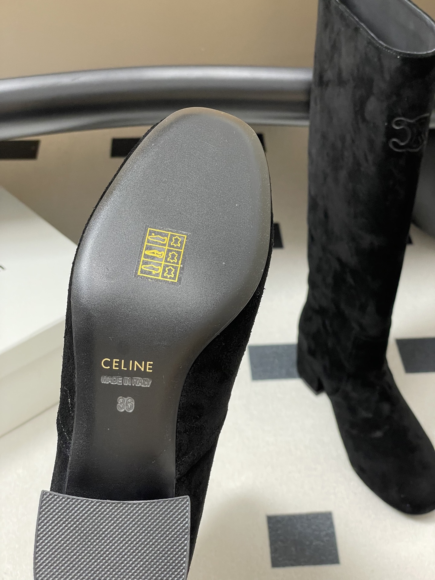 Celine Women's Triomphe Vintage Suede Chunky Heel Ankle Boots 8 i1754941061893 144 0 5
