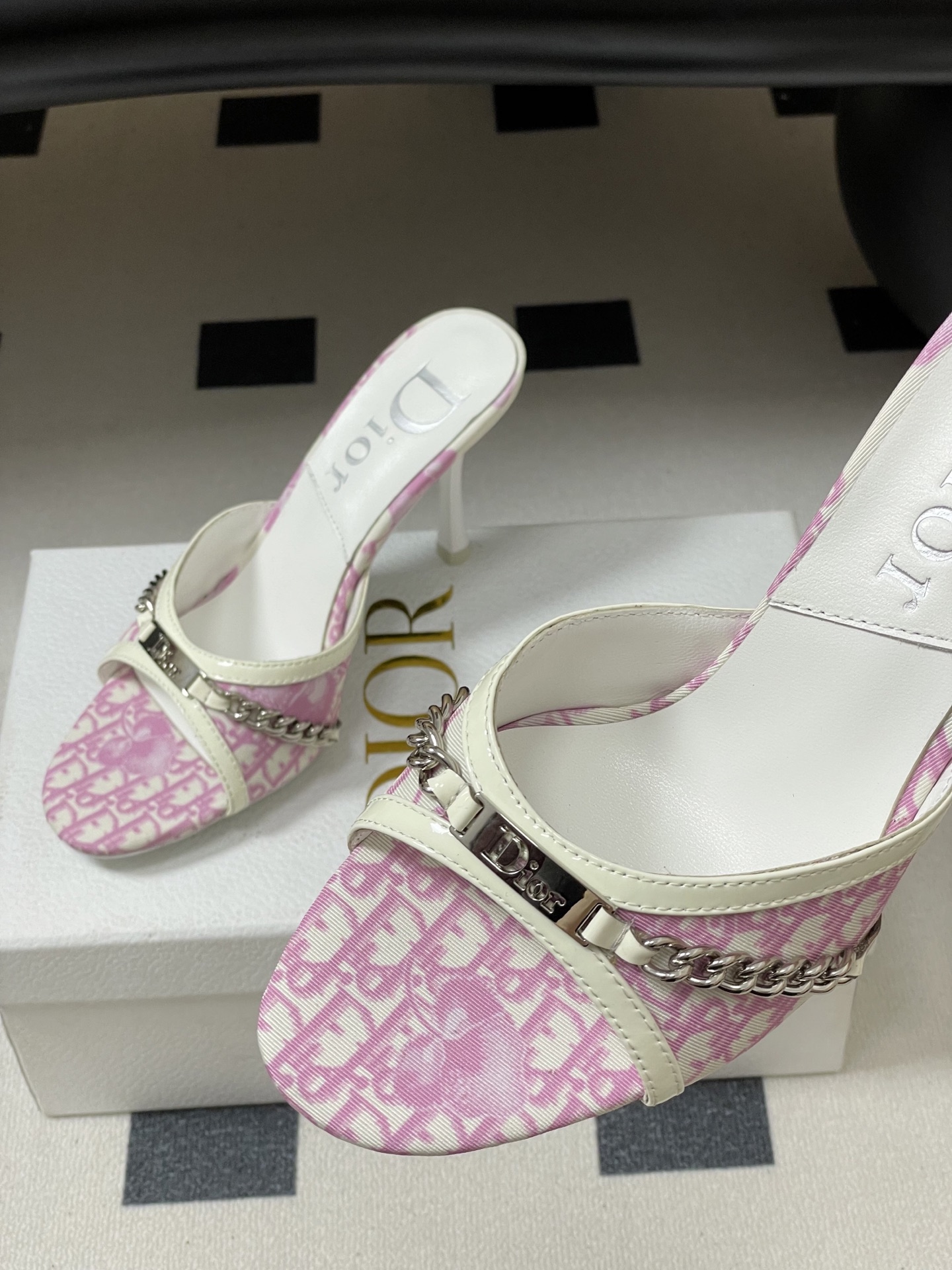 Dior Dior 迪奥 25ss春夏新款中古风链条高跟凉拖鞋