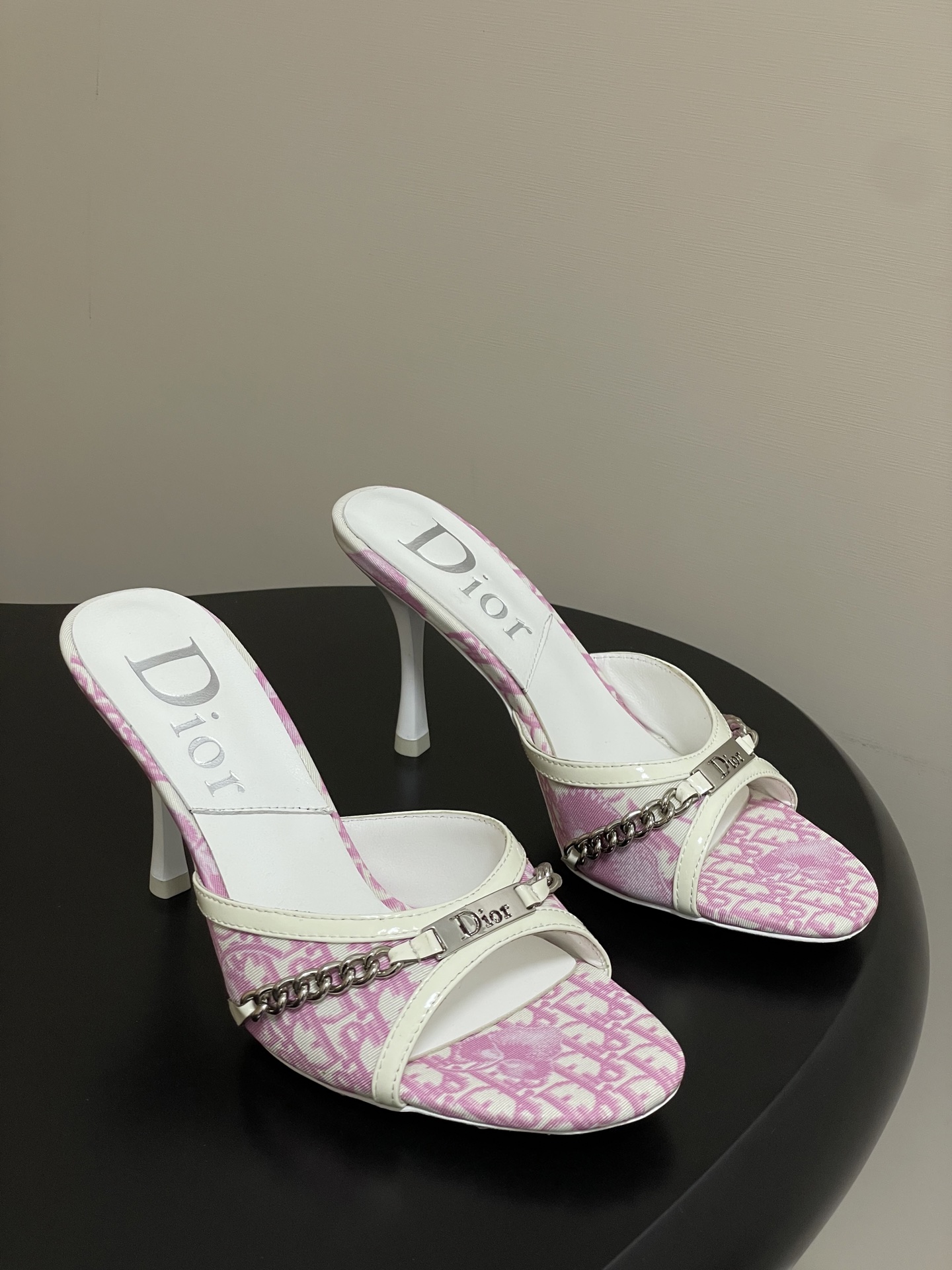 Dior Dior 迪奥 25ss春夏新款中古风链条高跟凉拖鞋