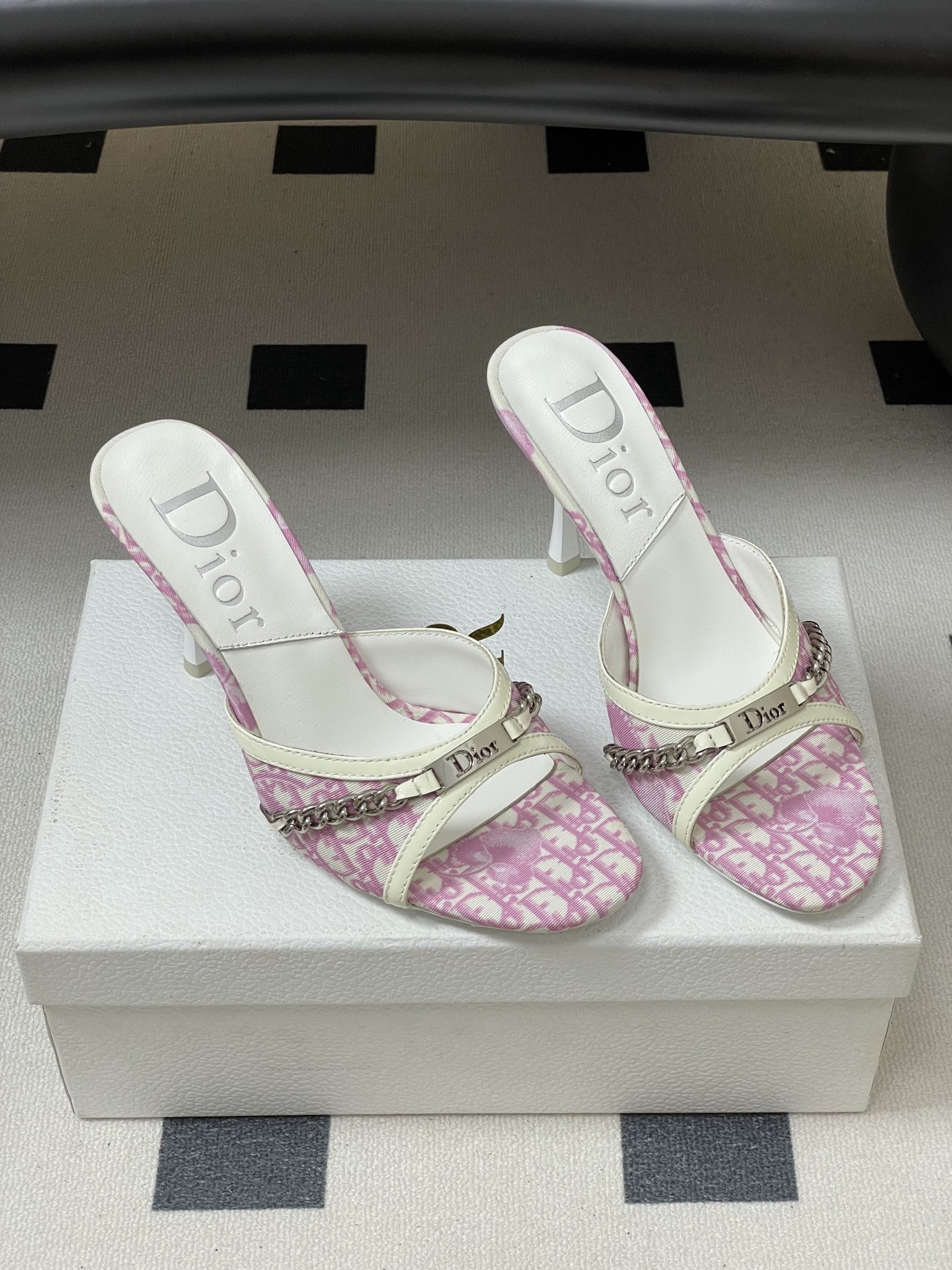 Dior Dior 迪奥 25ss春夏新款中古风链条高跟凉拖鞋