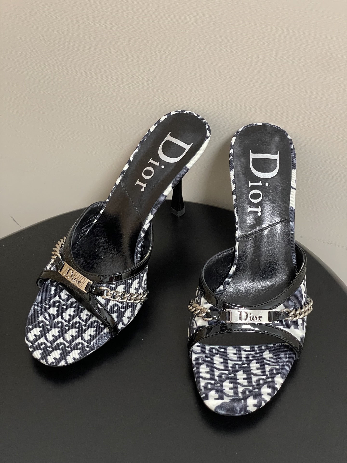Dior Dior 迪奥 25ss春夏新款中古风链条高跟凉拖鞋
