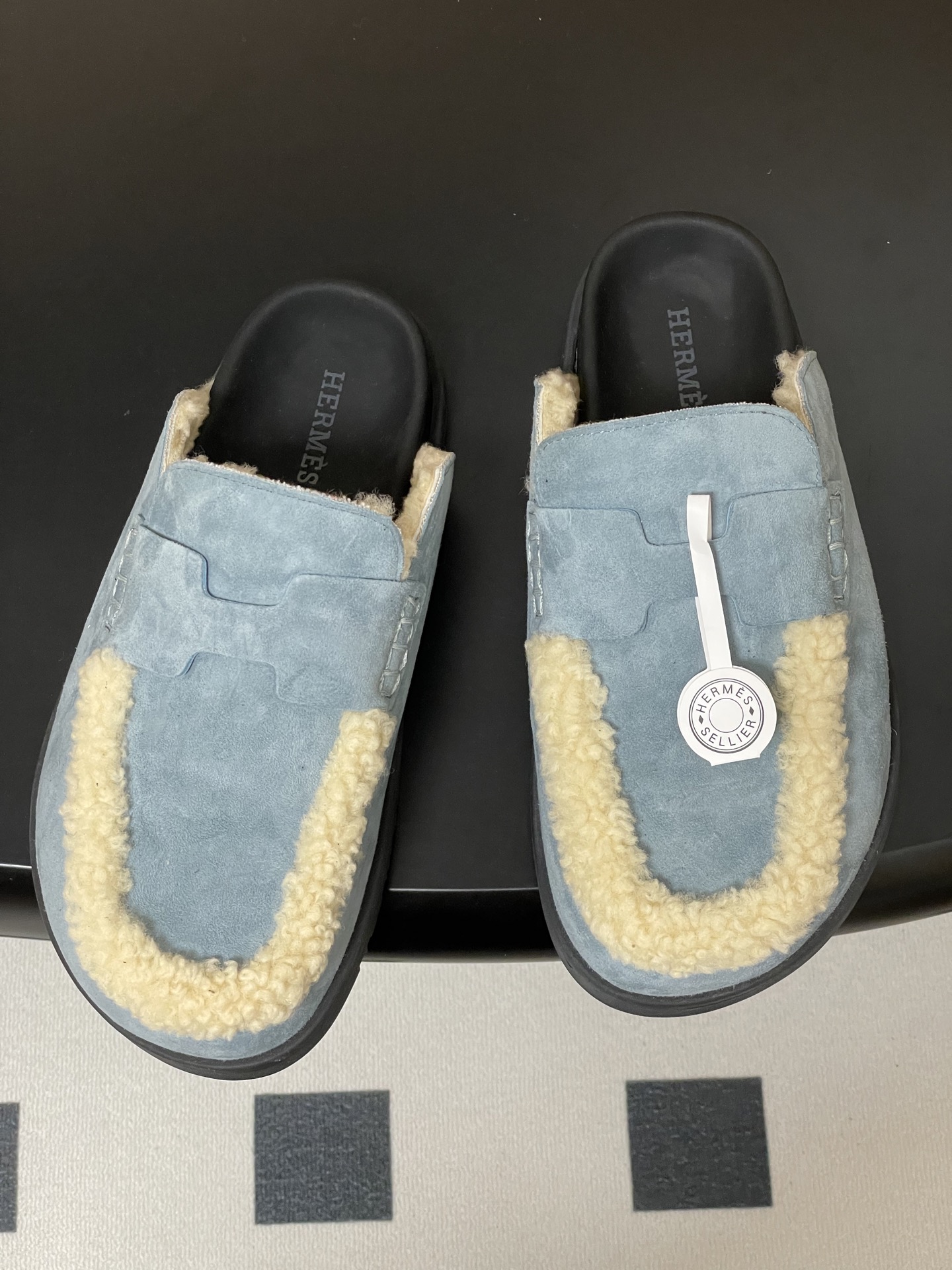 Hermès Hermes 爱马仕 H家 Go穆勒鞋系列 款二舅拖鞋穆勒羊毛半拖鞋休闲懒人鞋勃肯毛拖鞋
