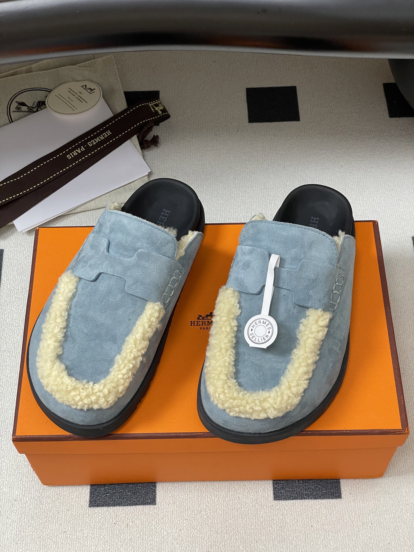 Hermès Hermes 爱马仕 H家 Go穆勒鞋系列 款二舅拖鞋穆勒羊毛半拖鞋休闲懒人鞋勃肯毛拖鞋