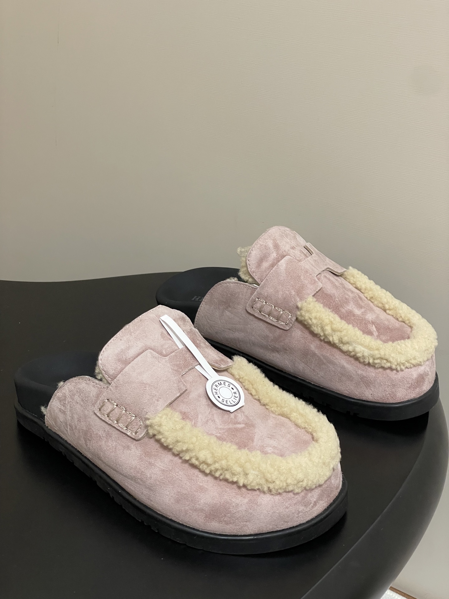 Hermès Hermes 爱马仕 H家 Go穆勒鞋系列 款二舅拖鞋穆勒羊毛半拖鞋休闲懒人鞋勃肯毛拖鞋