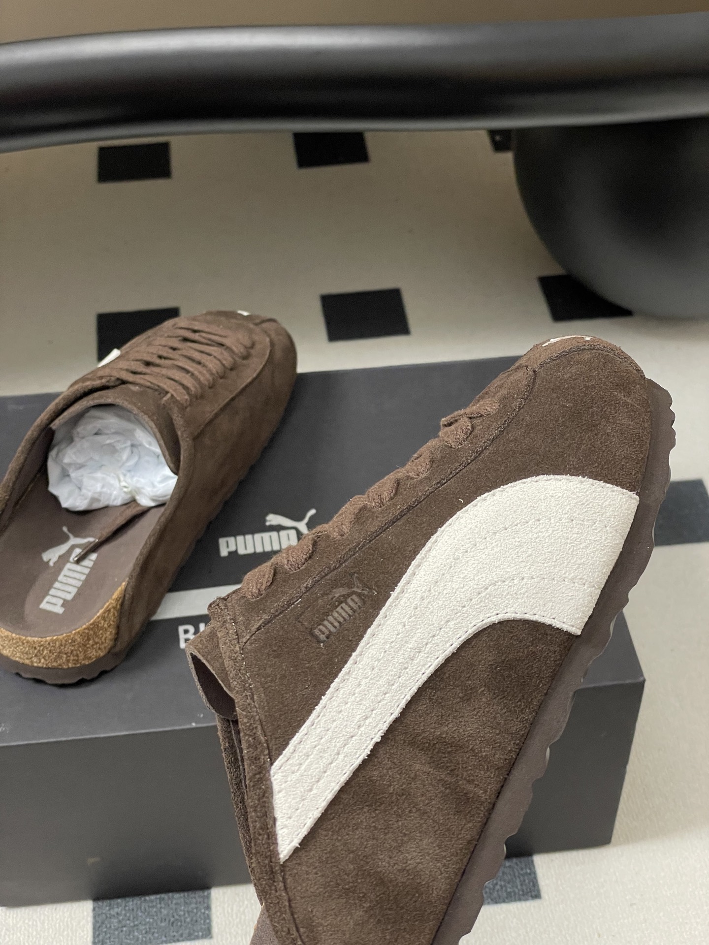 “Puma x Birkenstock Joint Ultrasoft Spedcats Sneakers: Balenciaga-Inspired Design Upgrade for Flexibility and Comfort” - 图片 8
