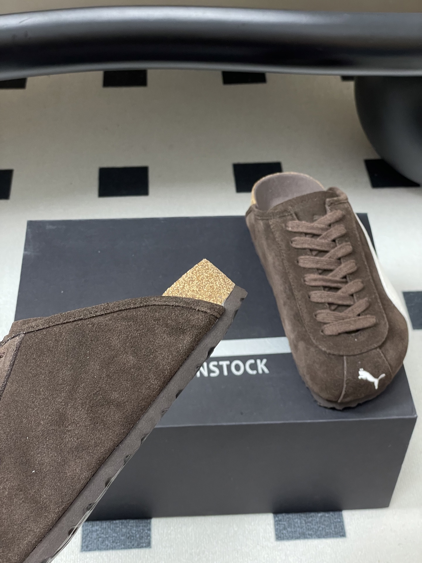 “Puma x Birkenstock Joint Ultrasoft Spedcats Sneakers: Balenciaga-Inspired Design Upgrade for Flexibility and Comfort” - 图片 6