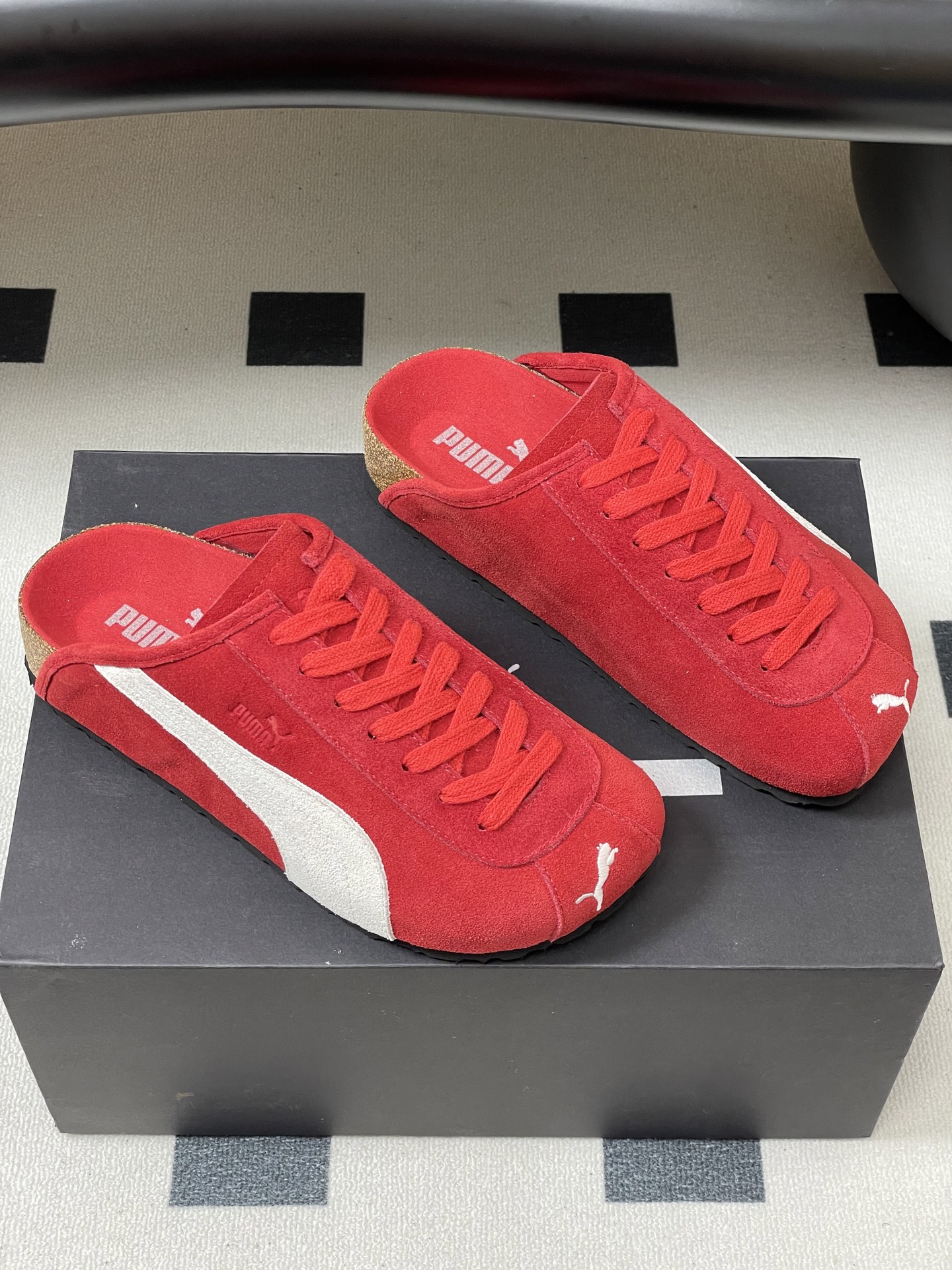 “Puma X Birkenstock Collaboration: Ultra-Soft Spedcat Sneakers with Flexibility and Style” - 图片 5