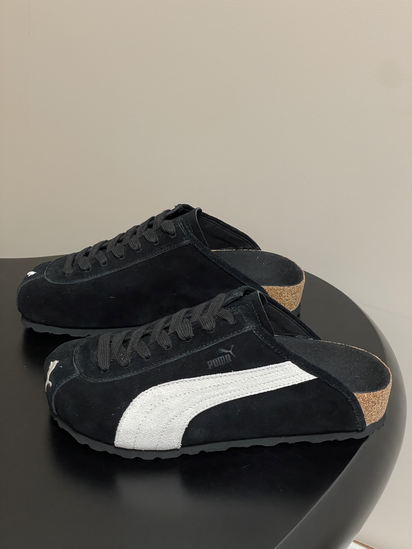 “Puma X Birkenstock Collaboration: Ultrasoft Spedcats Sneakers Review” - 图片 3