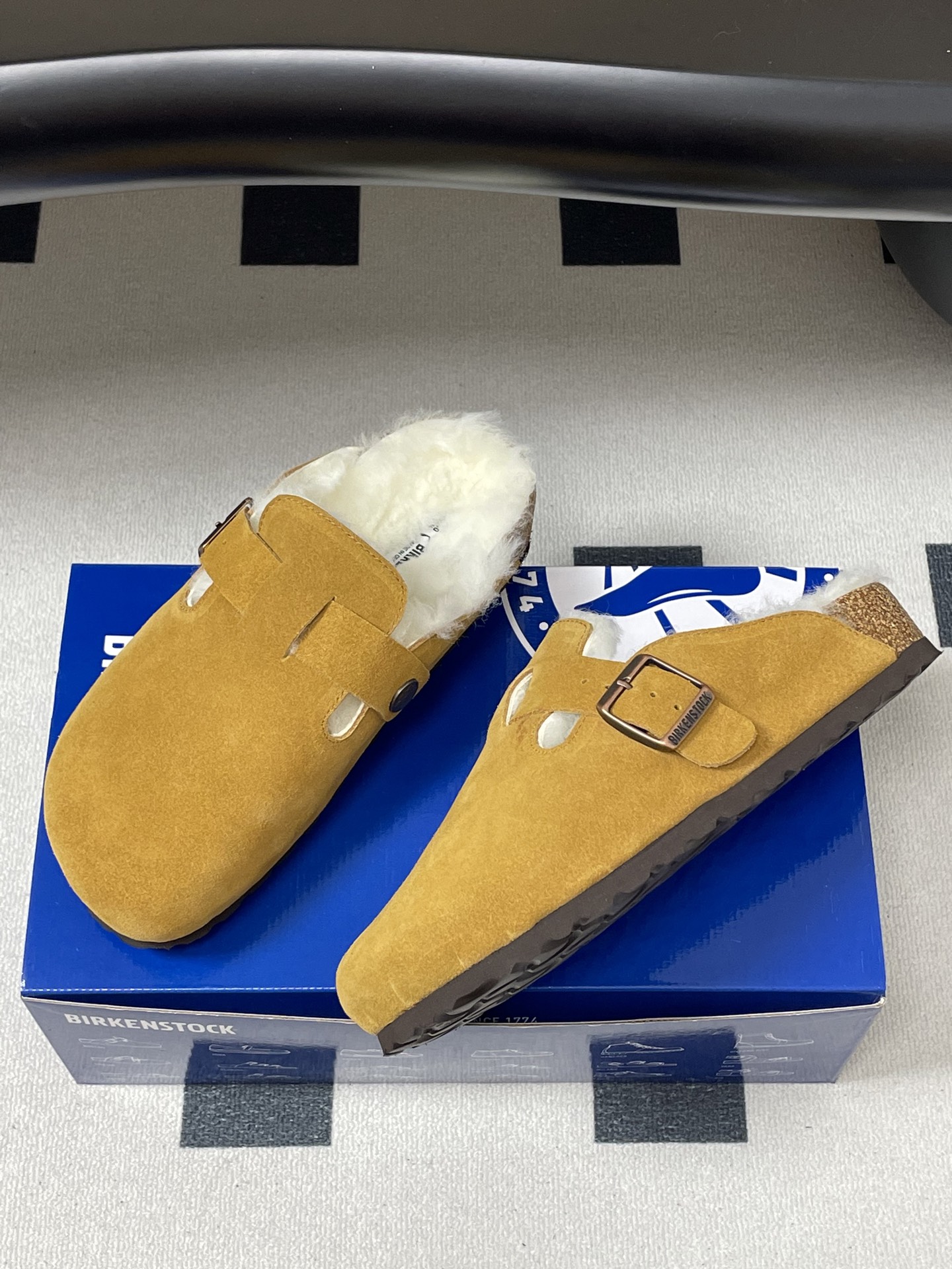 Unknown BIRKENSTOCK 勃肯鞋 羊毛穆勒鞋 毛毛半拖鞋