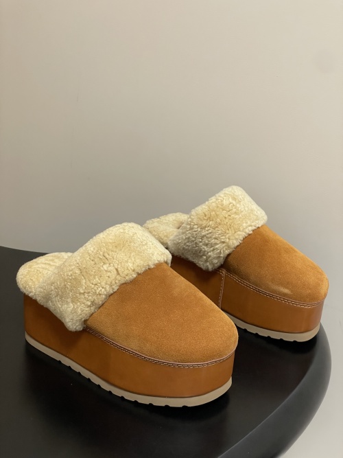 Celine Polly Shearling Platform Mules, Warm Comfort, Chic Style, Fall/Winter 1 Celine Polly Shearling Platform Mules, Warm Comfort, Chic Style, Fall/Winter
