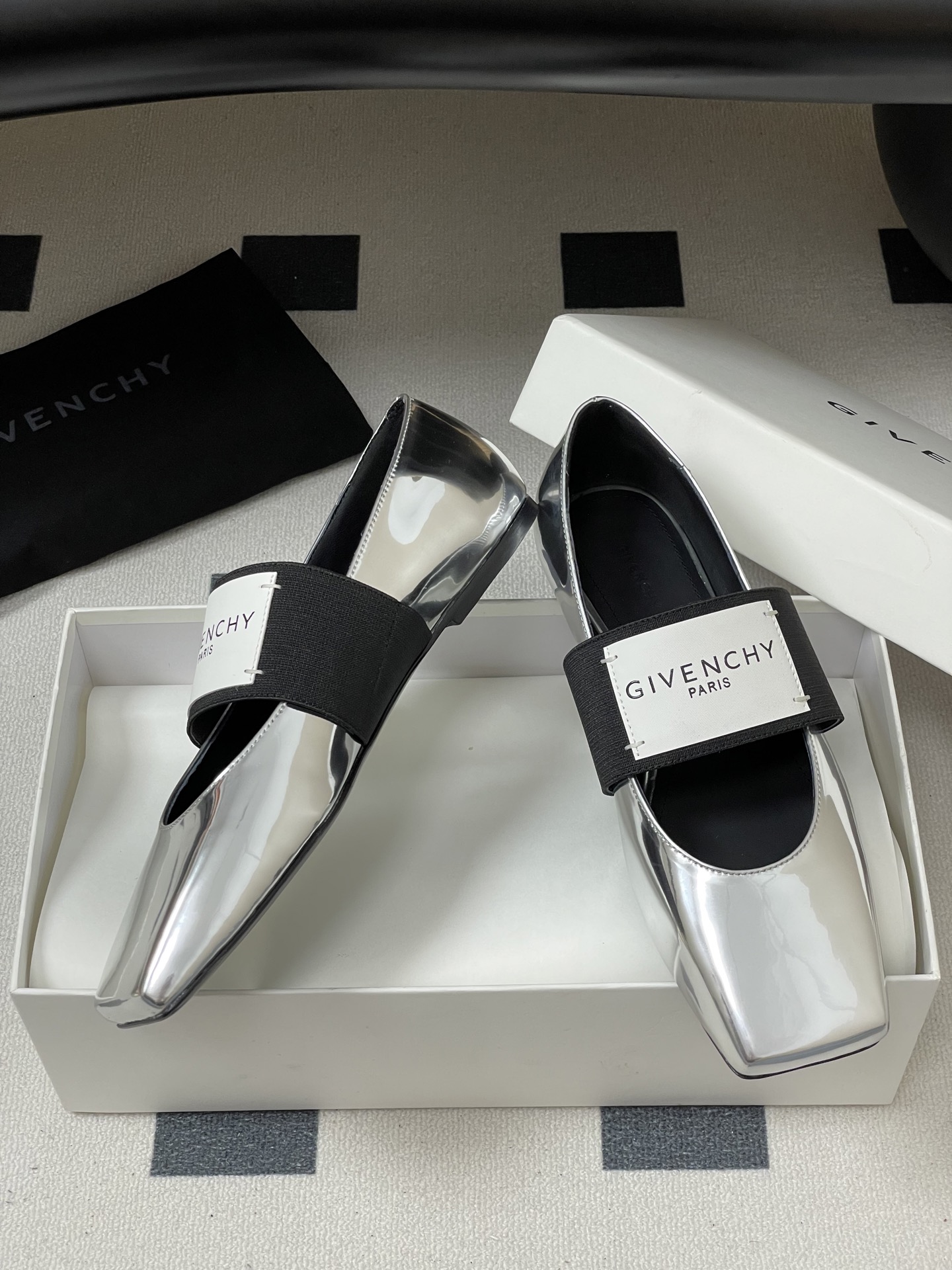 Givenchy Sliced Square Ballet Flats - Silver Leather Mary Janes 7 i1757879297067 9528 0 8